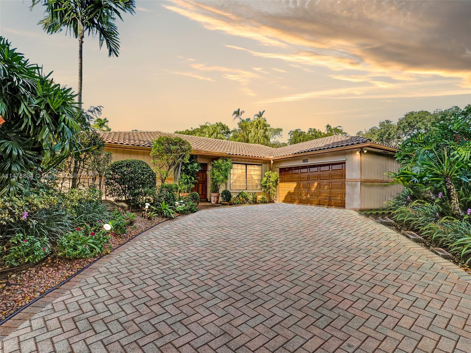 Lakes of Emerald Hills - Residential