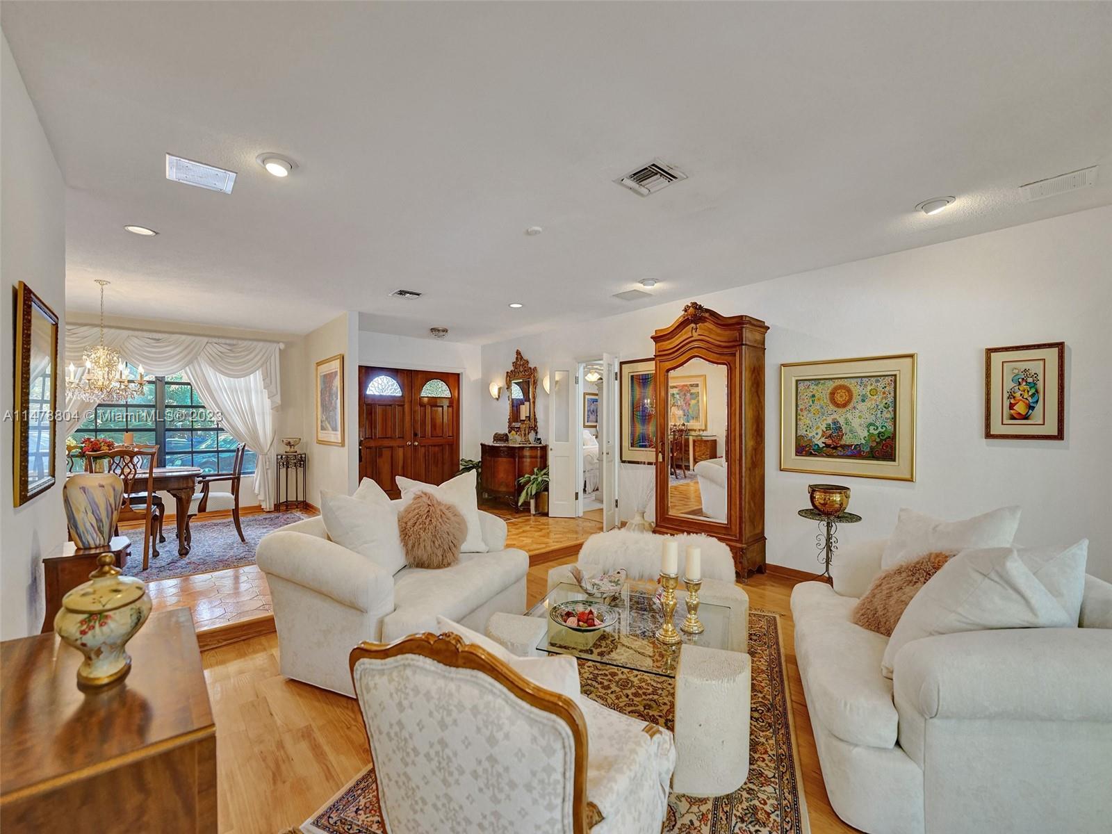 Lakes of Emerald Hills - Residential