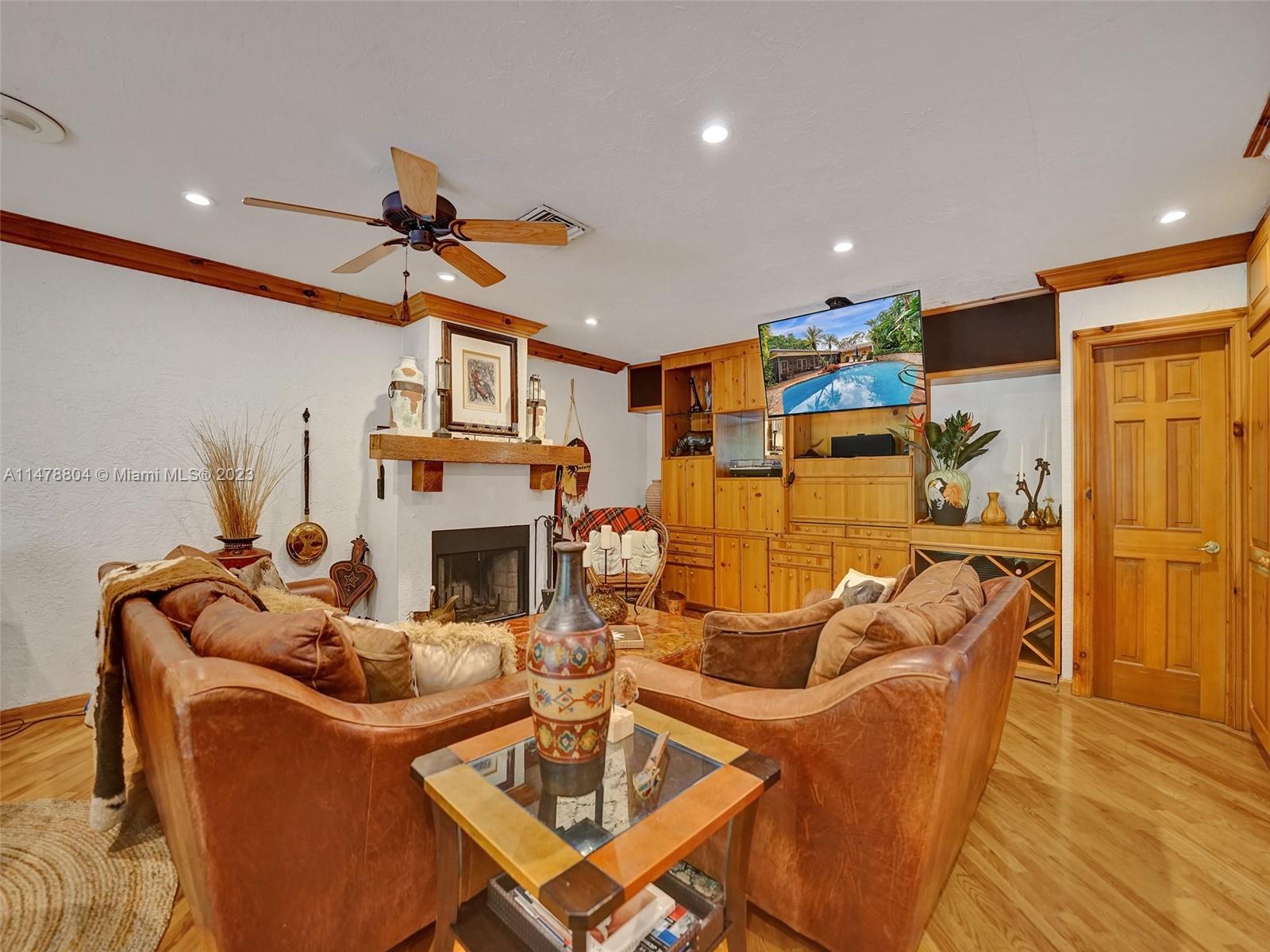 Lakes of Emerald Hills - Residential