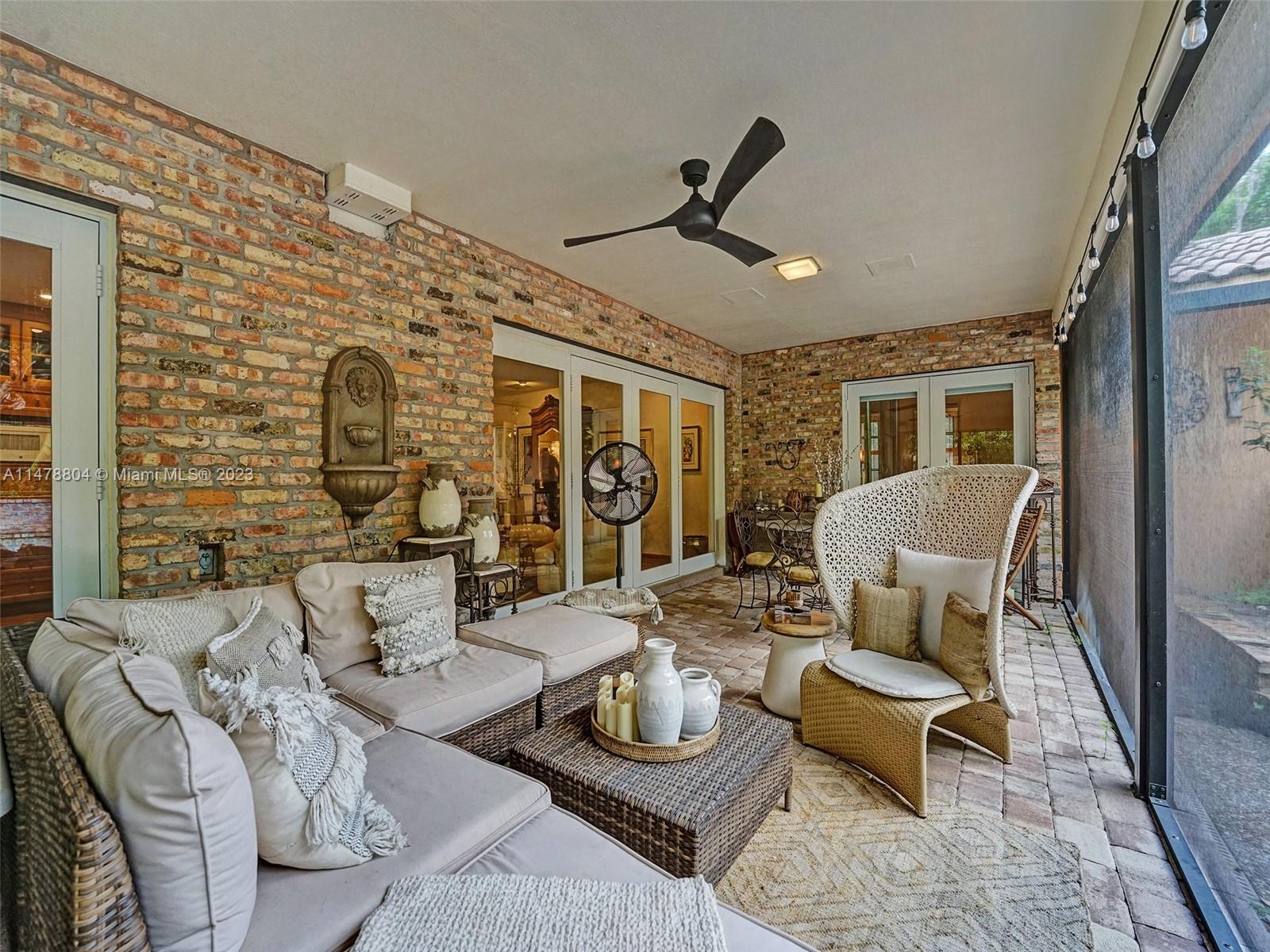 Lakes of Emerald Hills - Residential