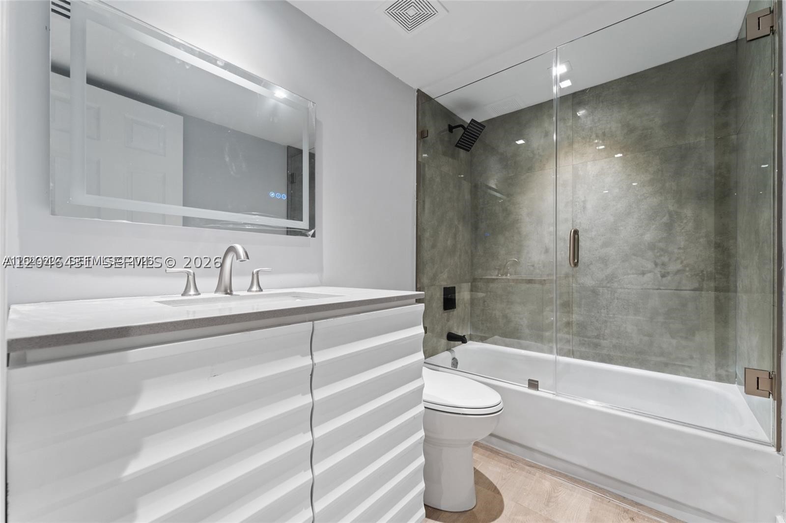 CYPRESS CHASE NORTH NO 3 - Residential