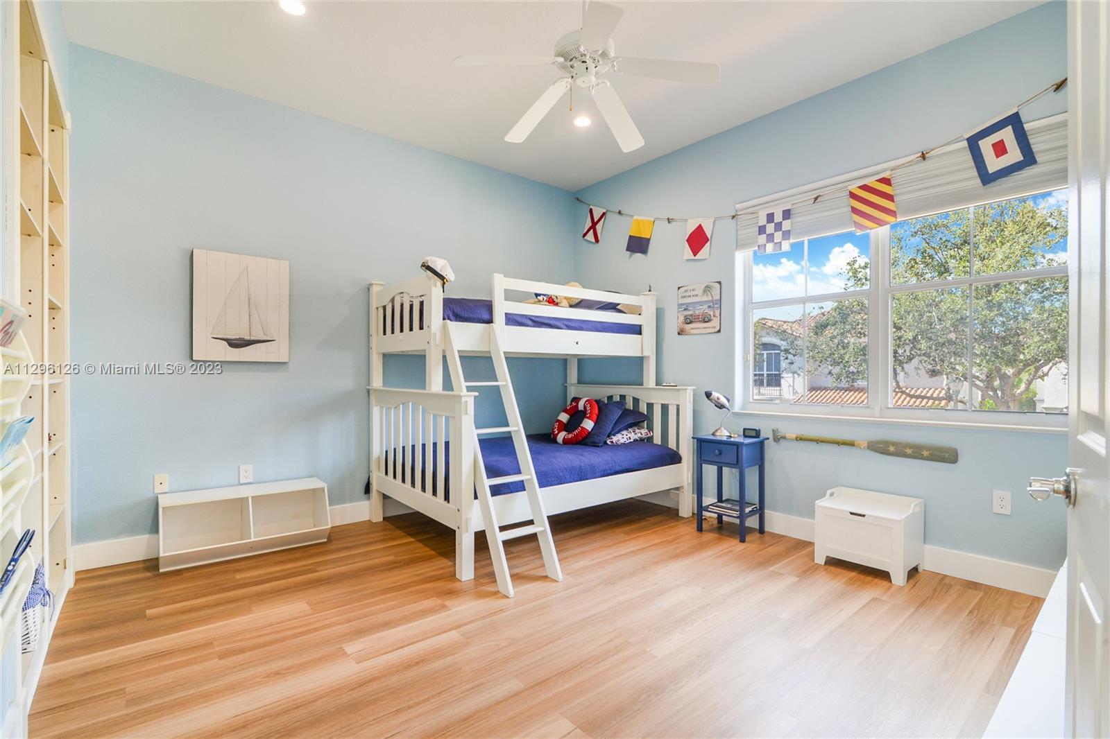 Harbor Island - Residential