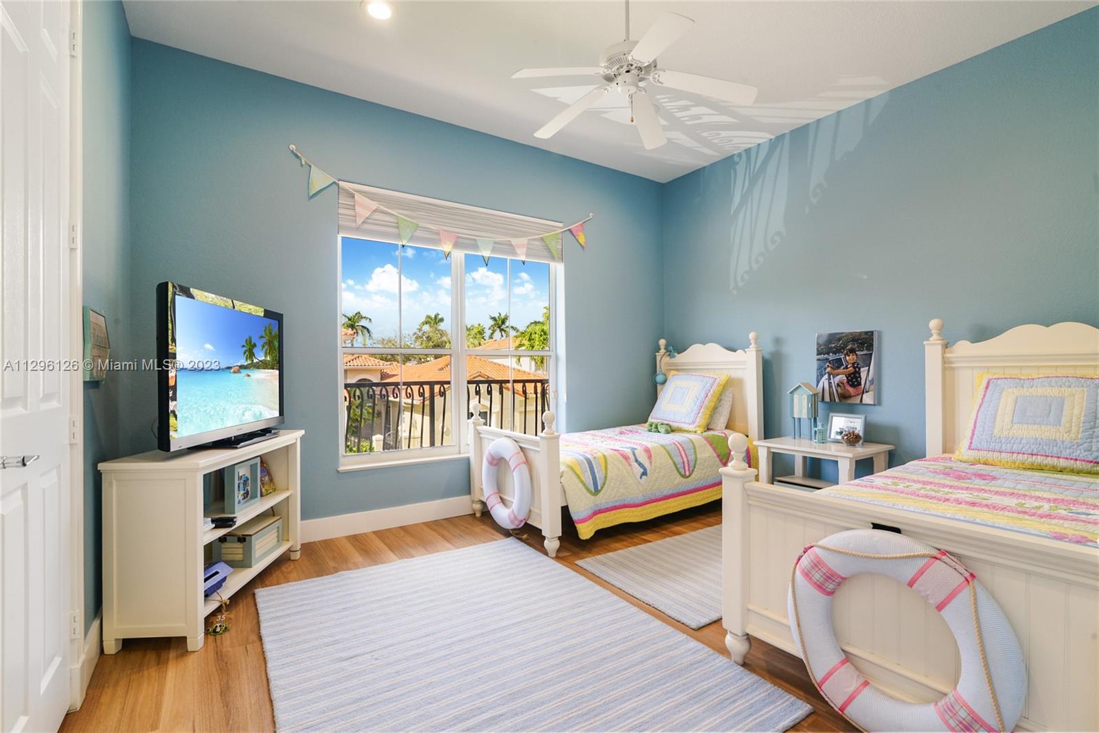 Harbor Island - Residential