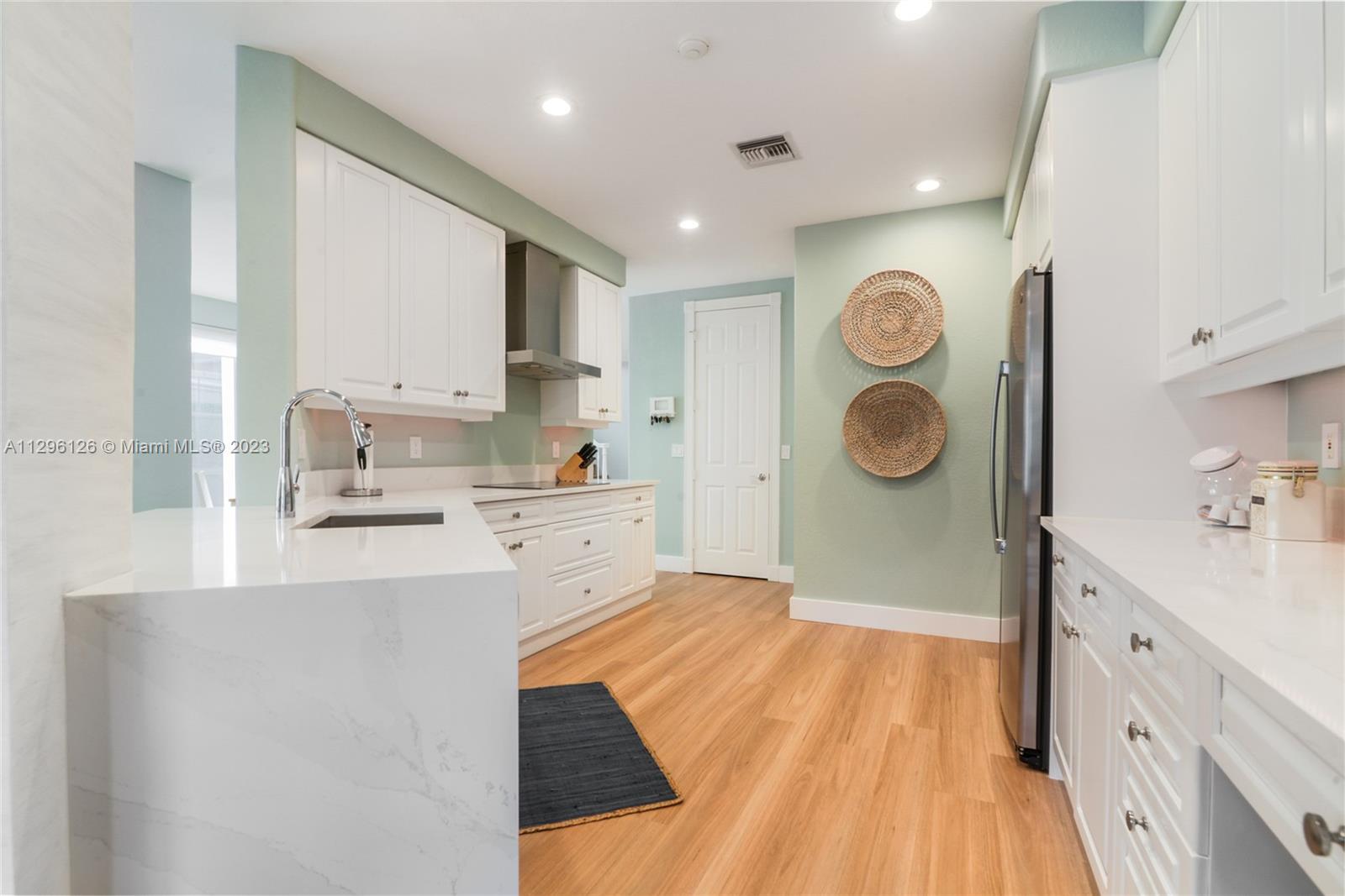 Harbor Island - Residential