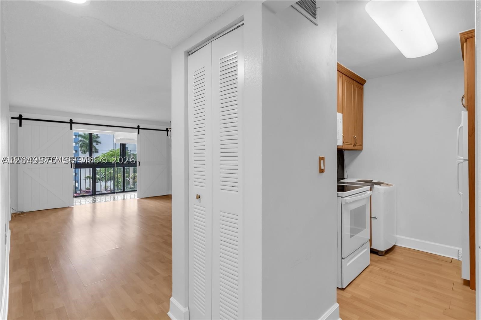 HALF MOON TOWERS CONDO - Residential