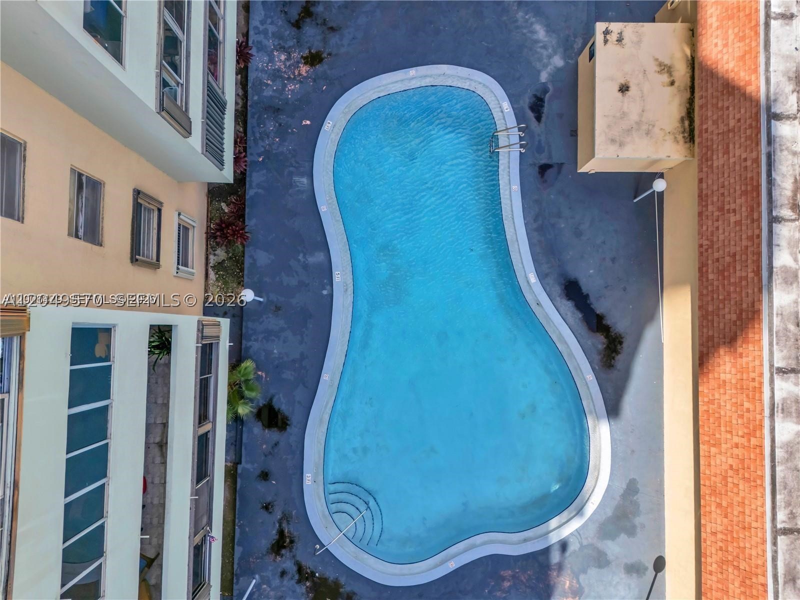 HALF MOON TOWERS CONDO - Residential