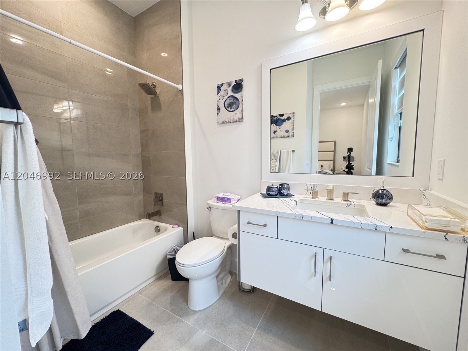 CRESSWIND PALM BEACH - Residential