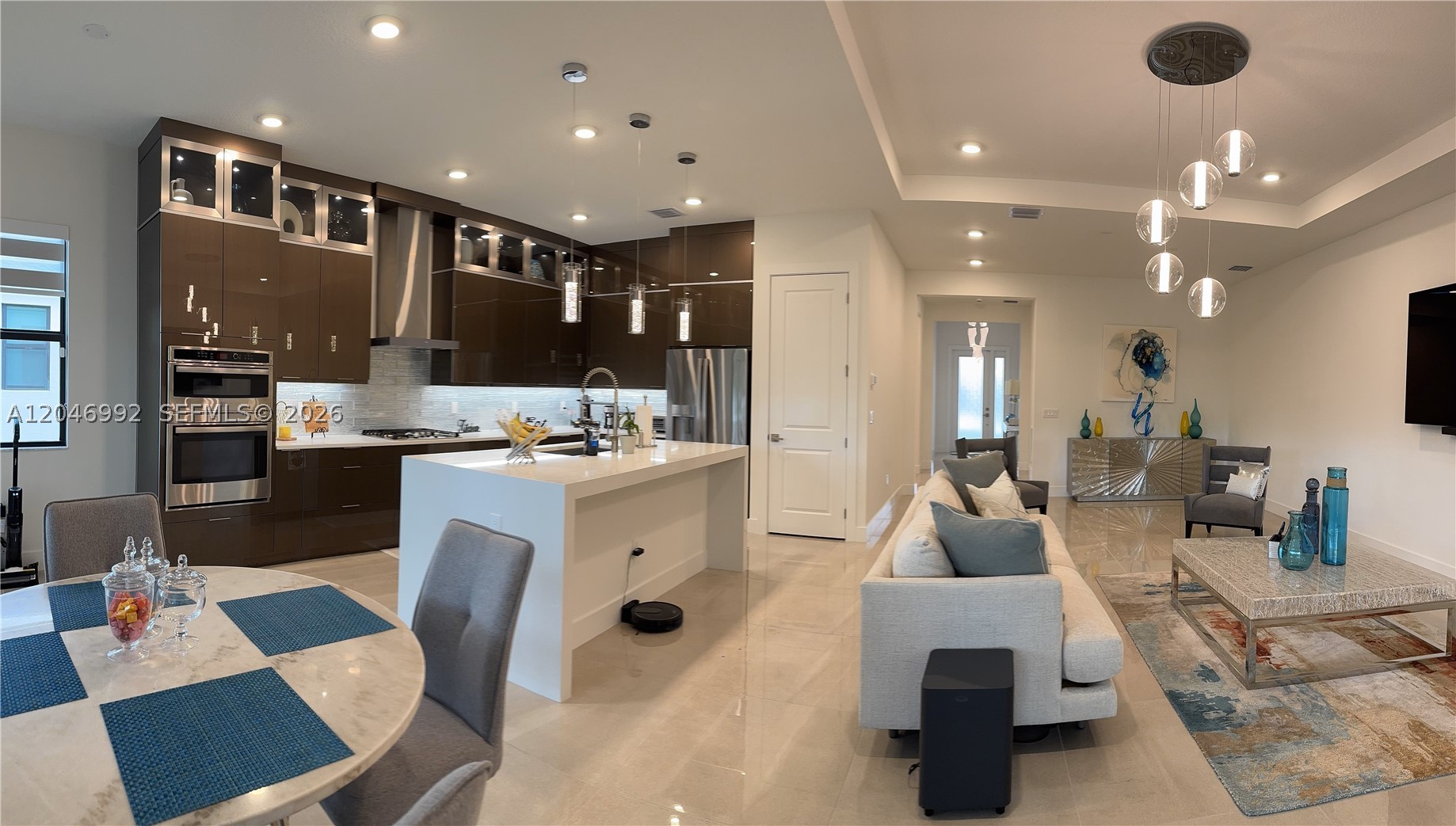 CRESSWIND PALM BEACH - Residential