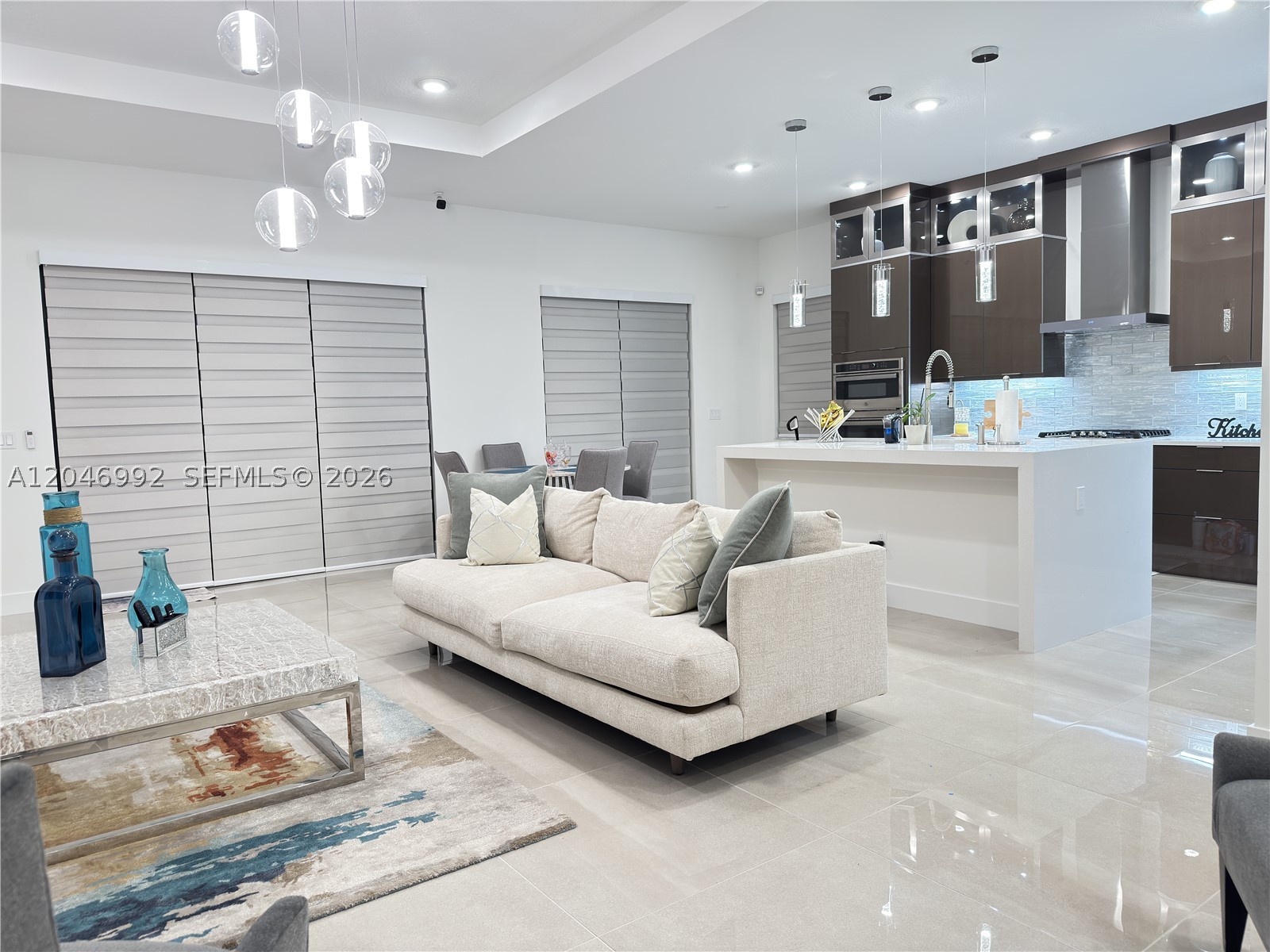 CRESSWIND PALM BEACH - Residential