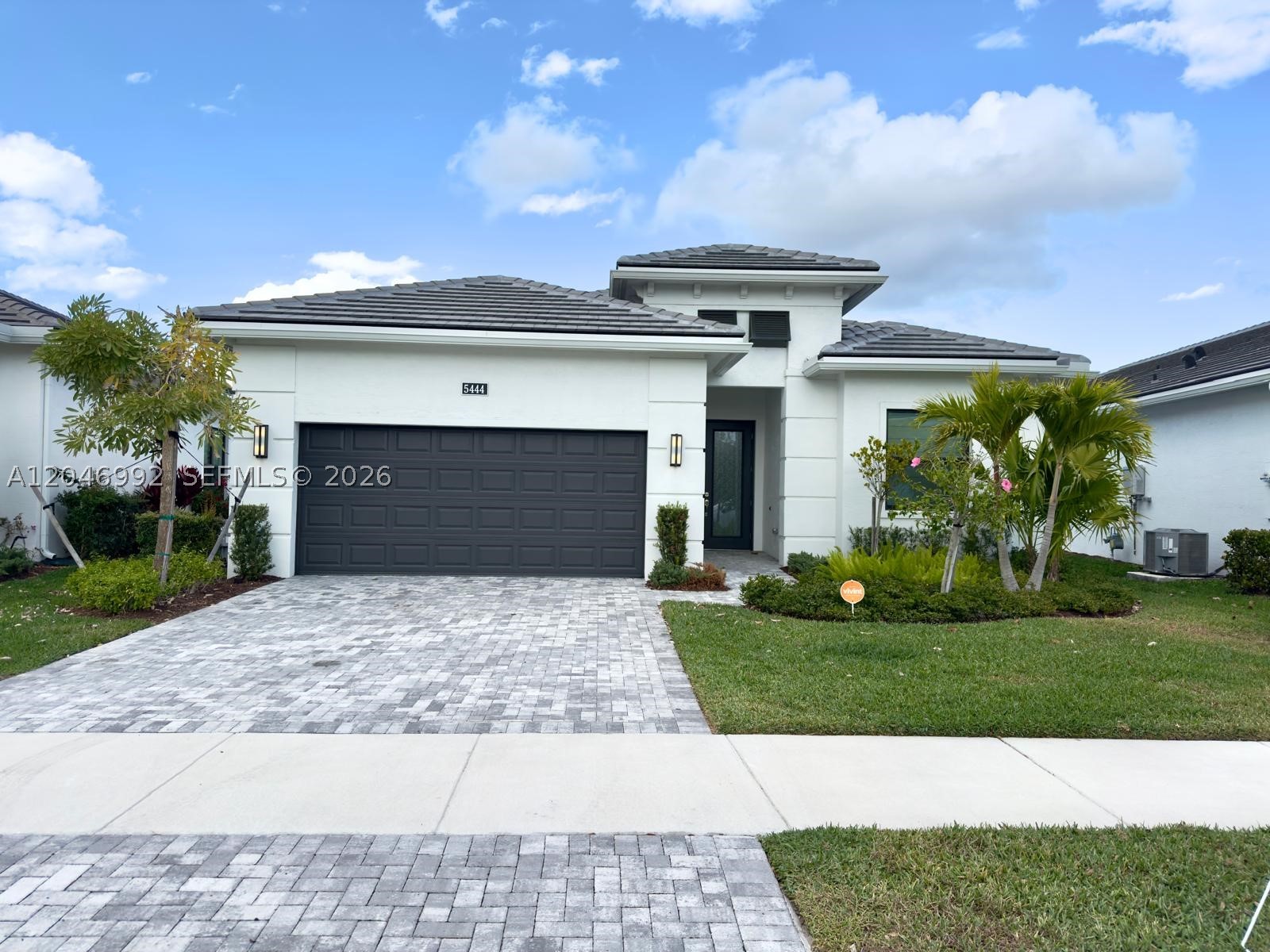 CRESSWIND PALM BEACH - Residential