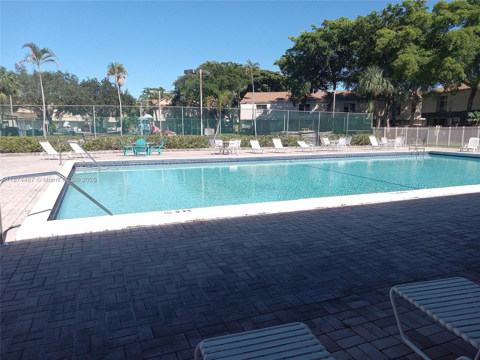TOWNHOUSES AT JACARANDA - Residential Lease