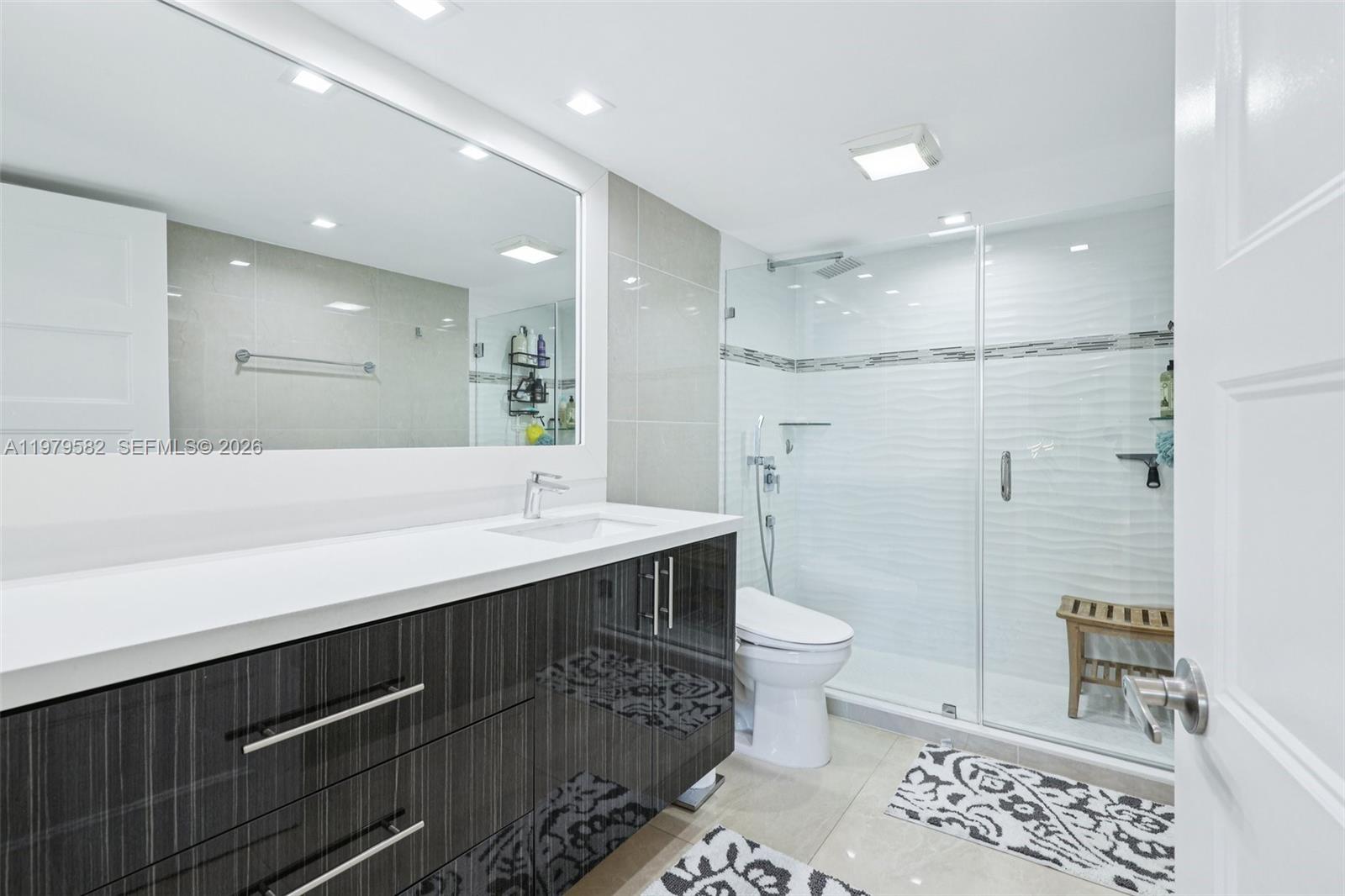 CORONADO CONDO - TOWER III - Residential