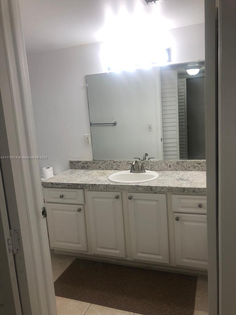 LAS VISTAS AT DORAL CONDO - Residential Lease