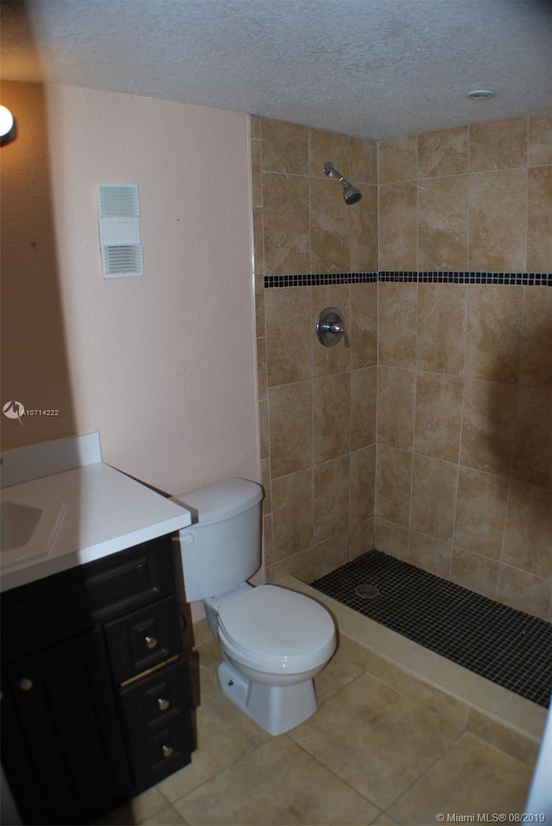 LAGO GRANDE CONDO THREE C - Residential Lease