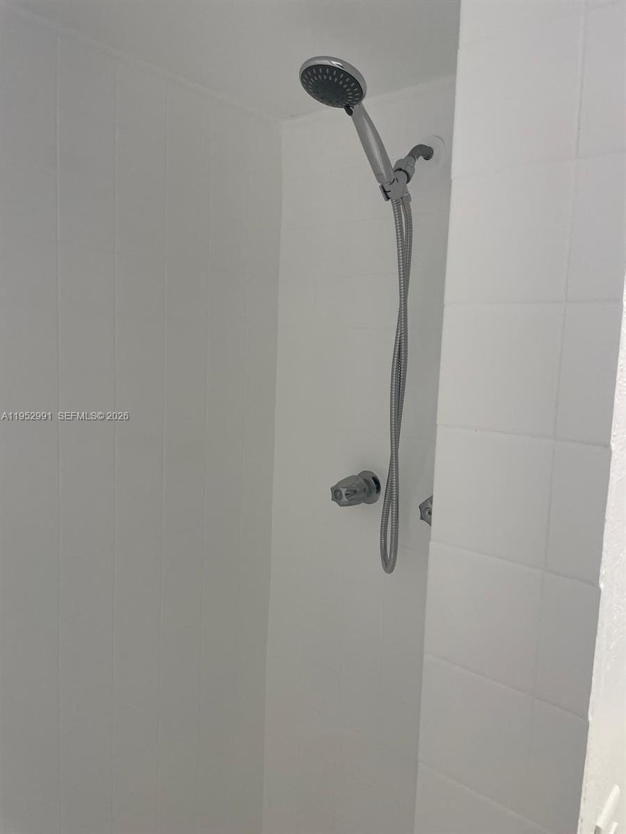 SPRINGCREST CONDO - Residential Lease