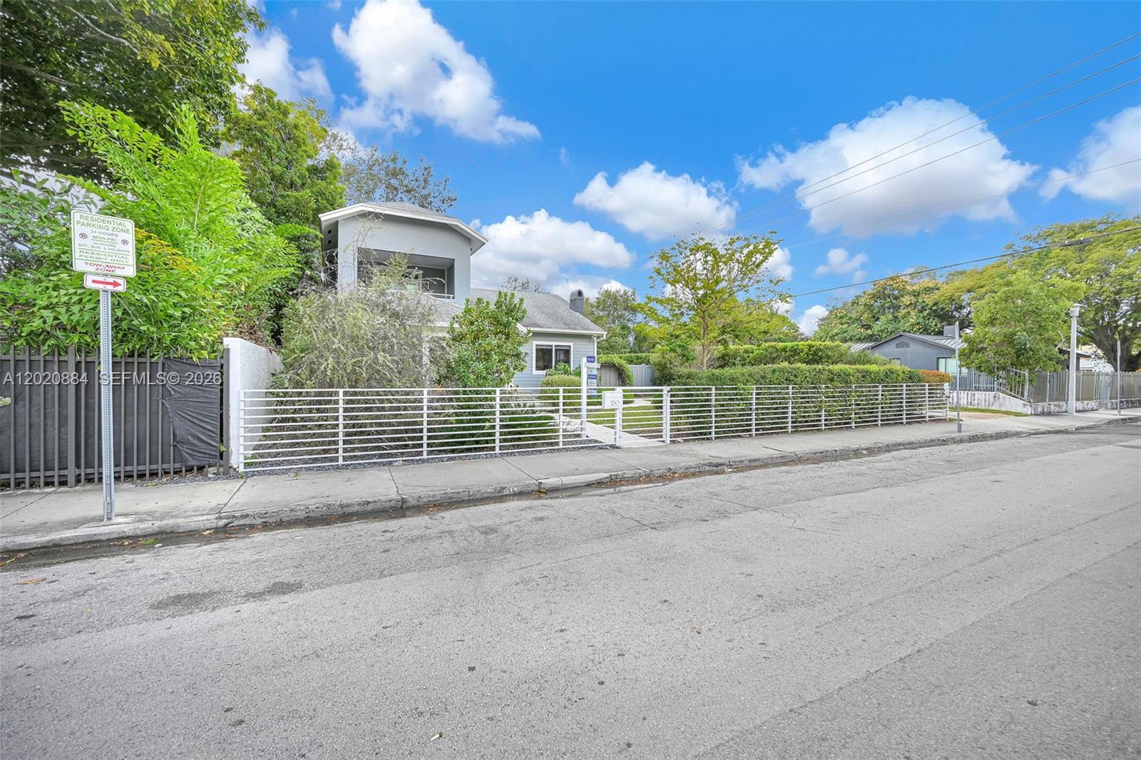 ALTA VISTA - Residential