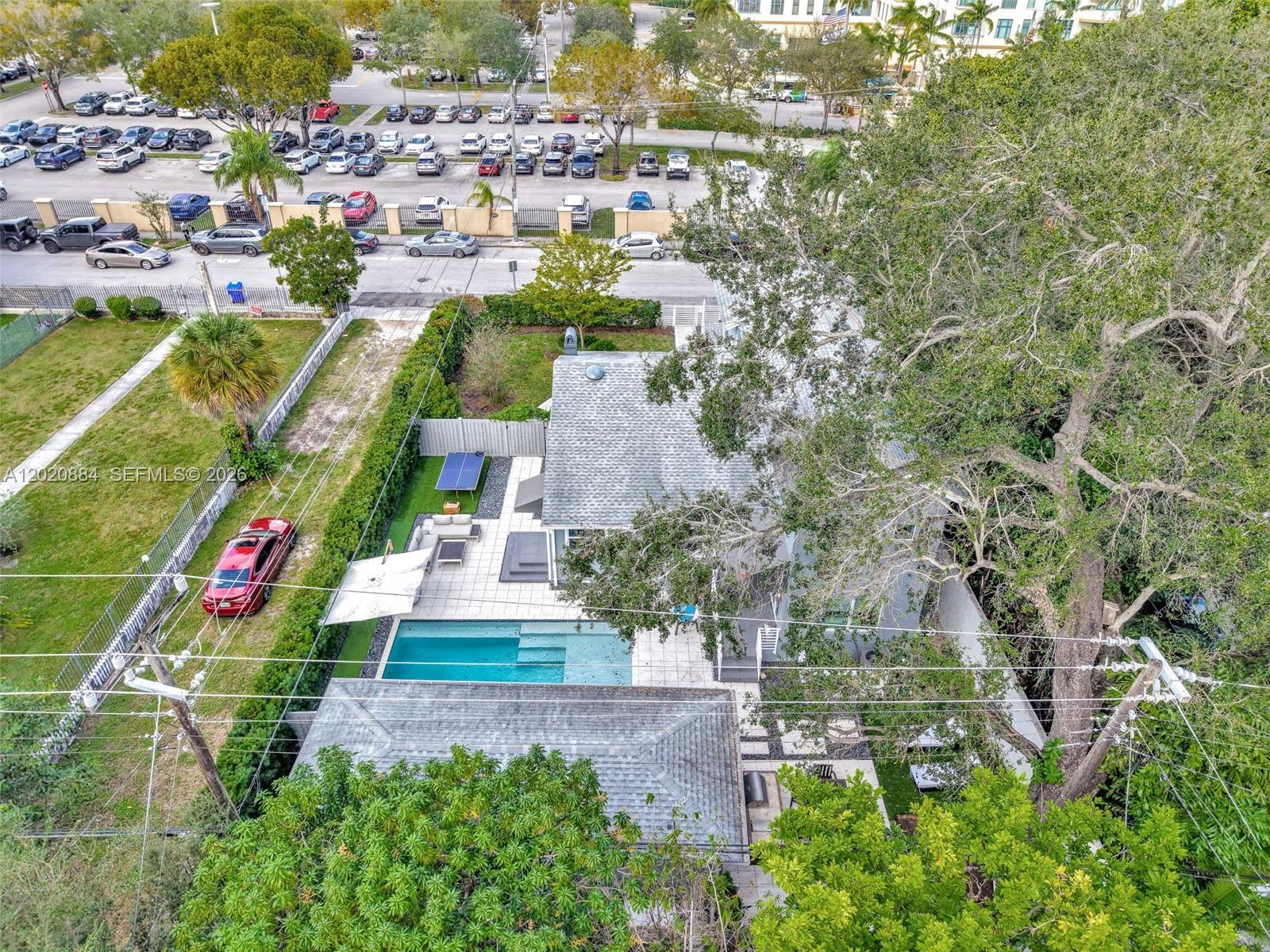 ALTA VISTA - Residential