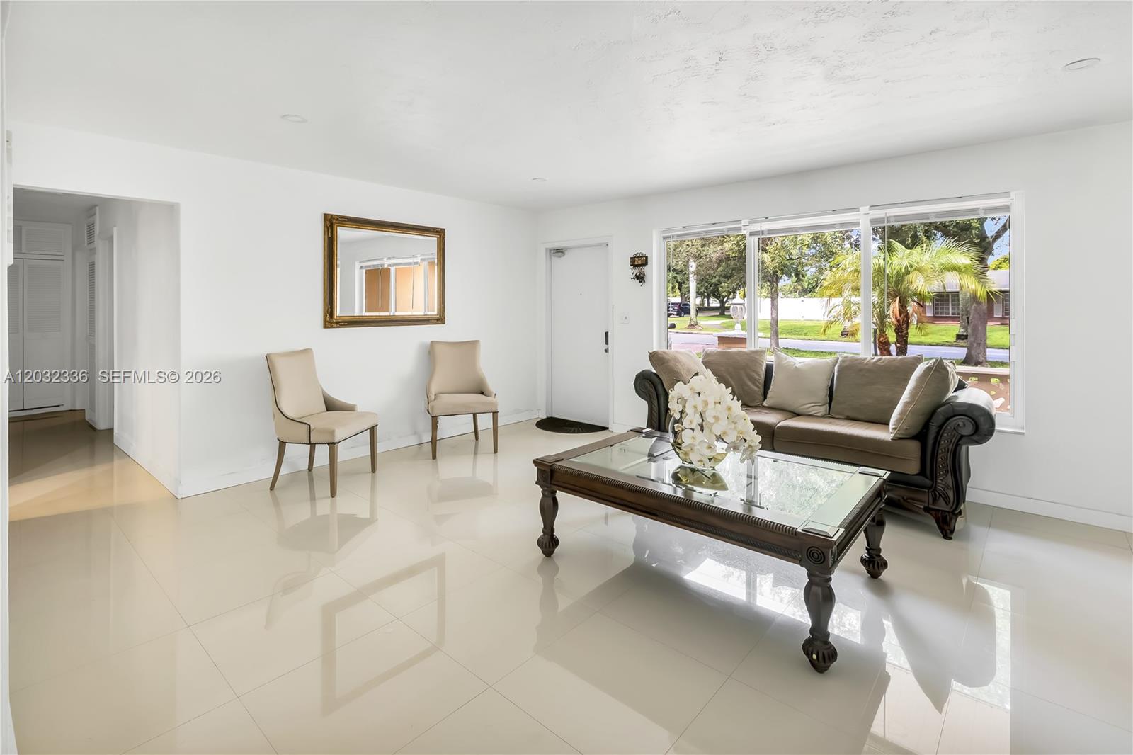 PEMBROKE LAKES SEC 1 - Residential