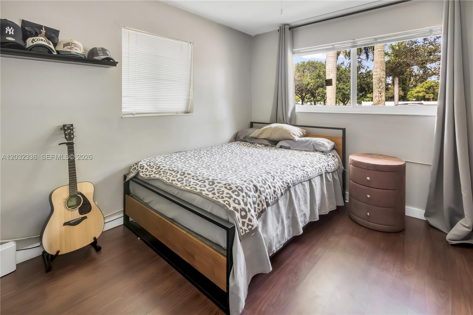 PEMBROKE LAKES SEC 1 - Residential