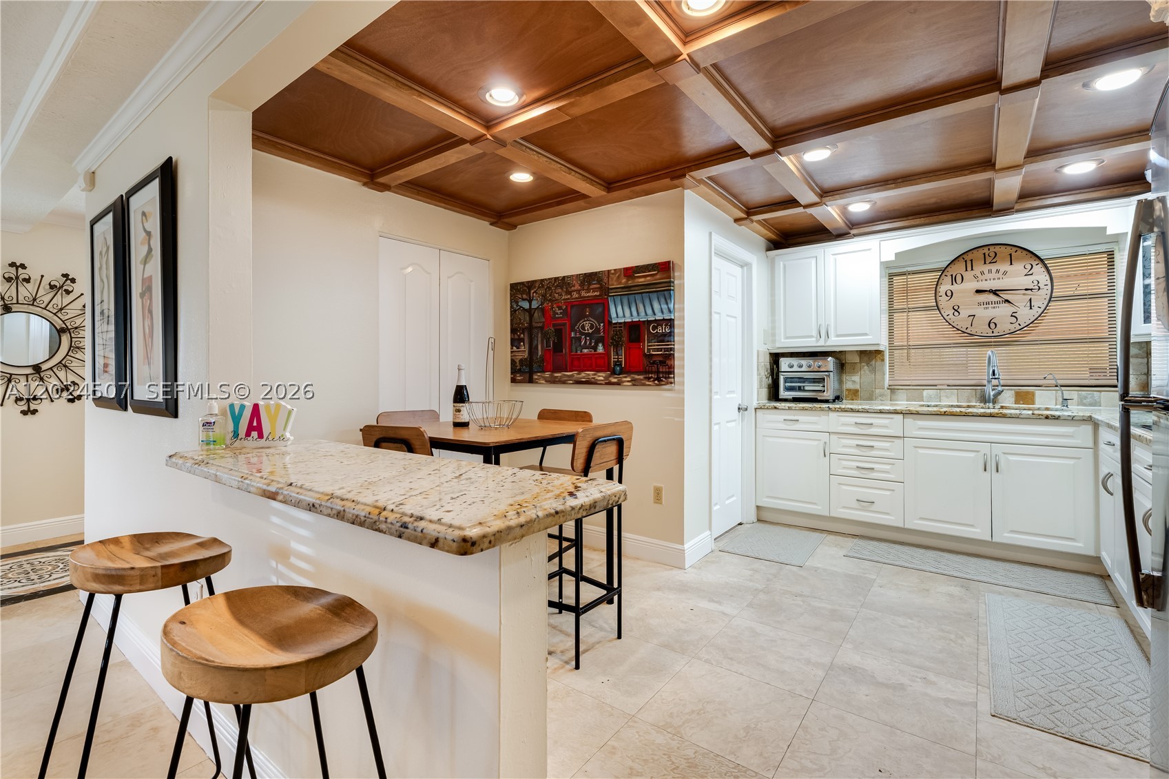 RADIO HEIGHTS - Residential Lease