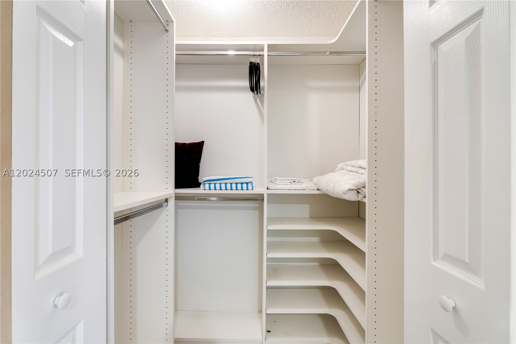 RADIO HEIGHTS - Residential Lease
