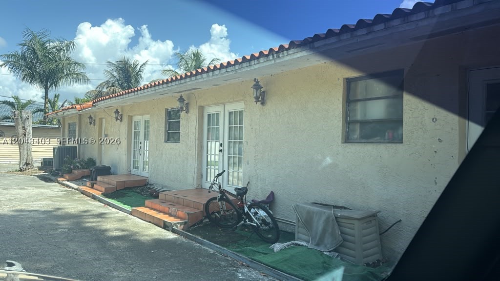 EVERGLADES SUGAR & LAND C - Residential