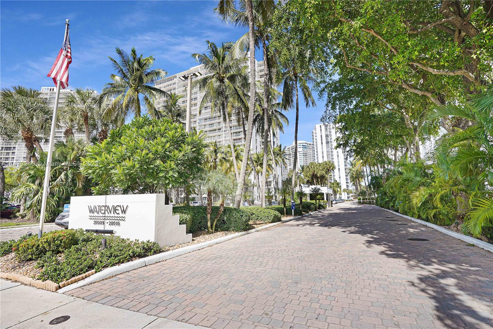 WATERVIEW CONDO - Residential Lease