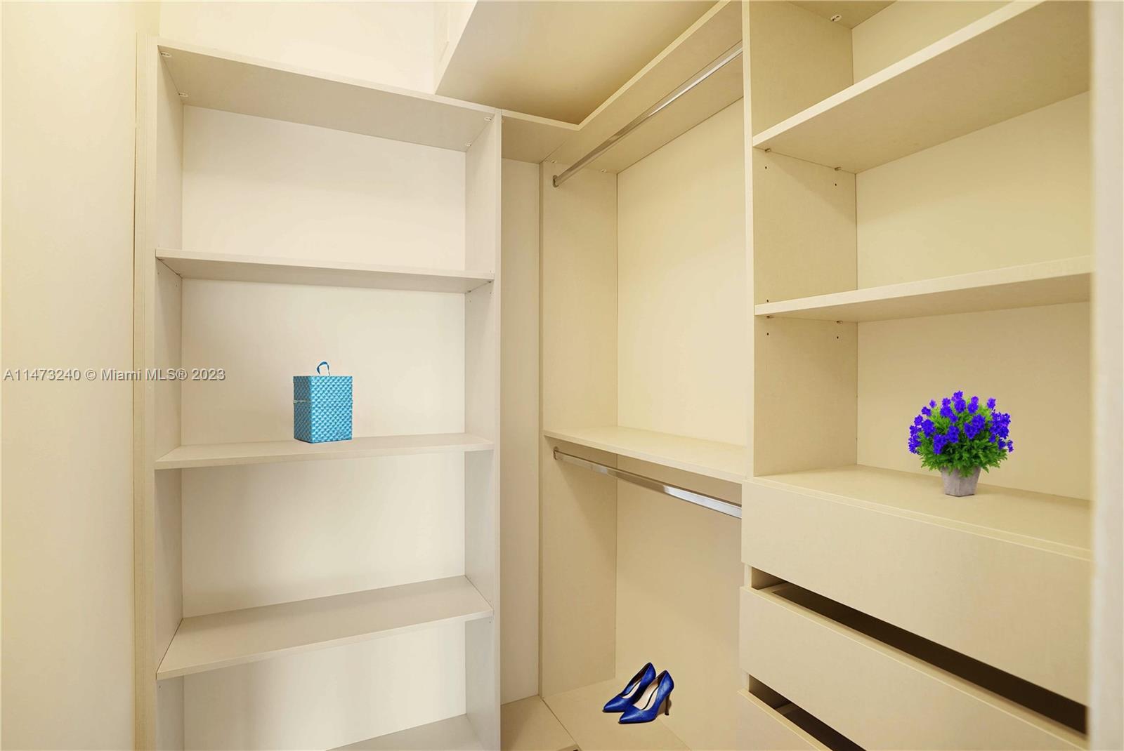 WATERVIEW CONDO - Residential Lease