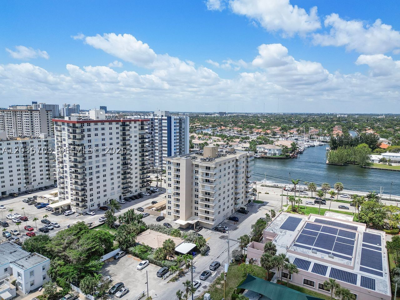 STRATFORD TOWERS CONDO - Residential