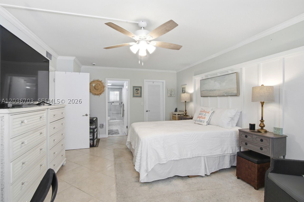 STRATFORD TOWERS CONDO - Residential