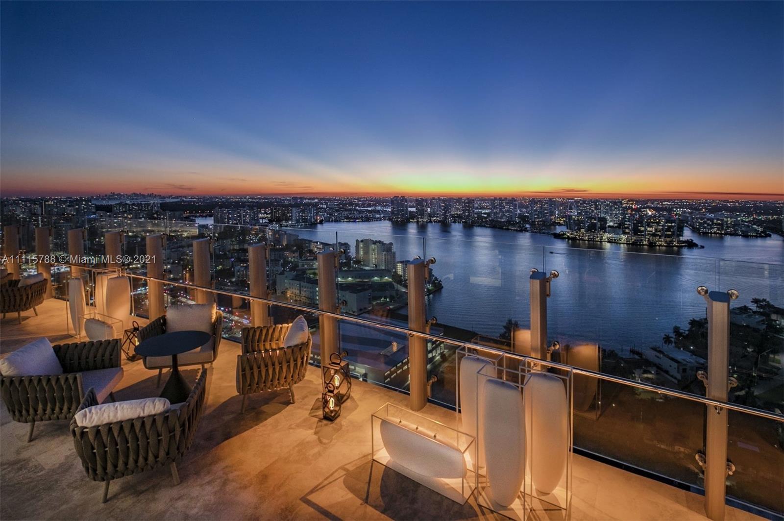 Turnberry Ocean Club - Residential