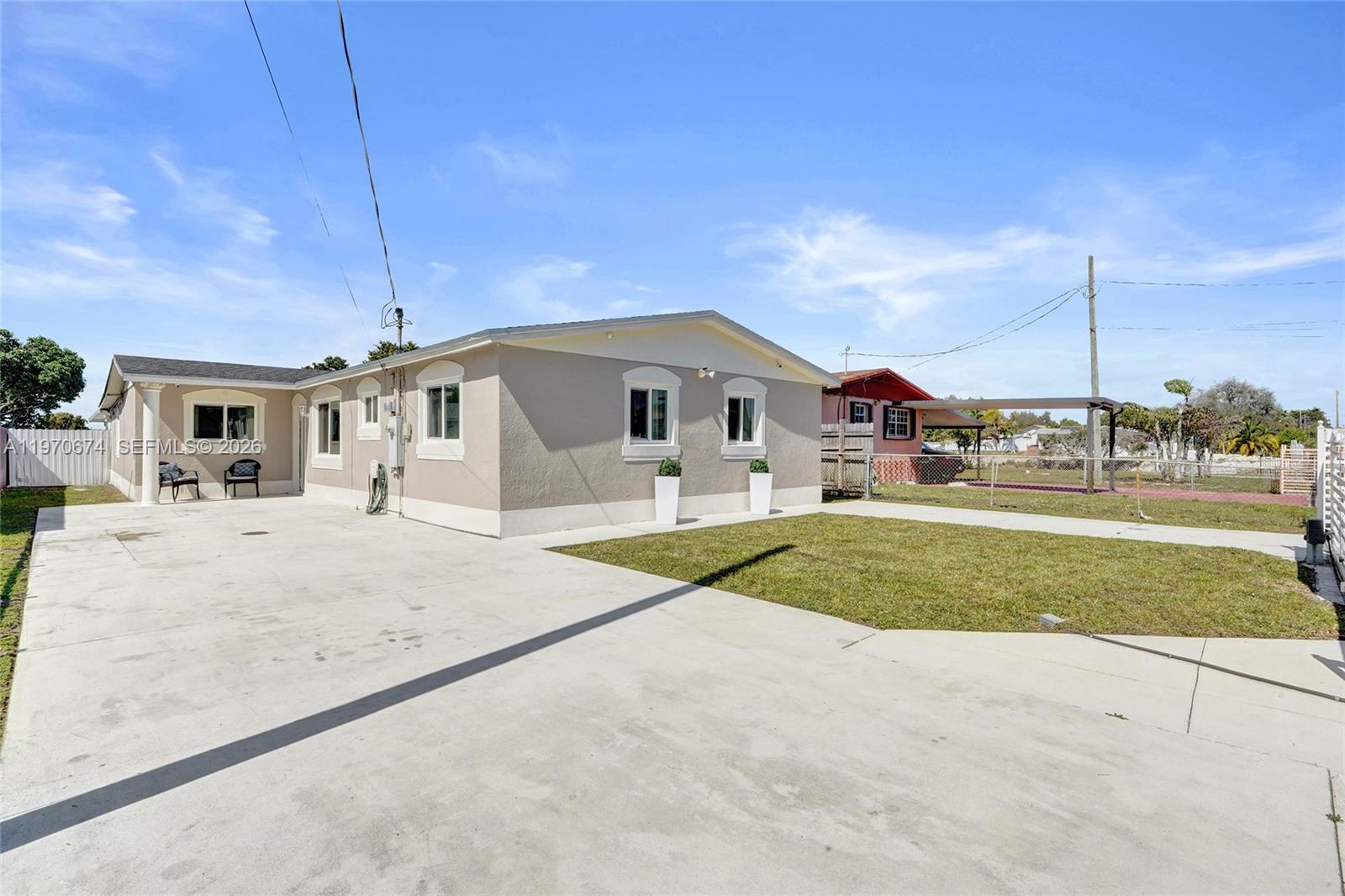 SUNNY ISLES INLAND - Residential