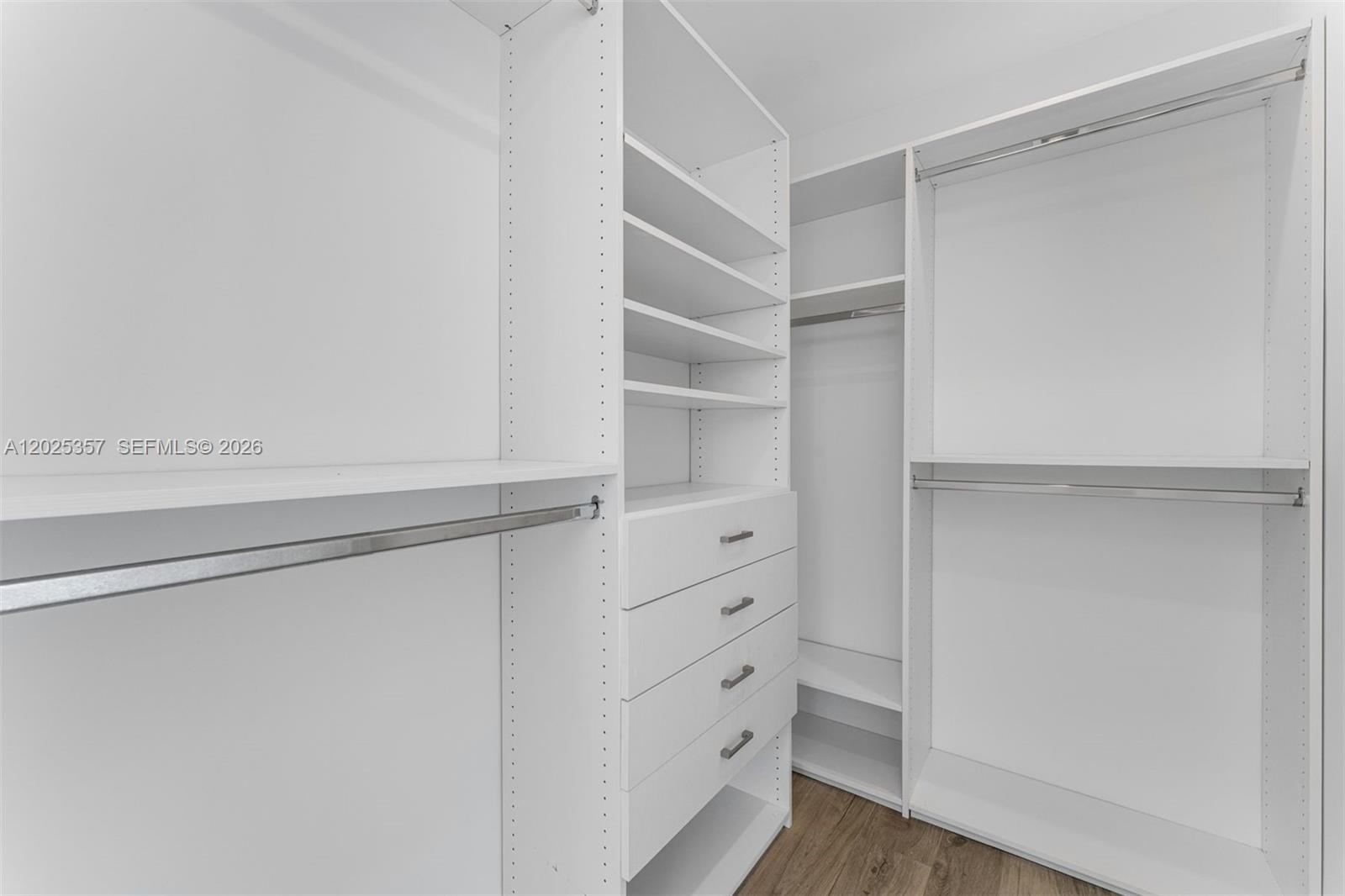 ALTON BEACH BAY FRONT RE- - Residential Lease