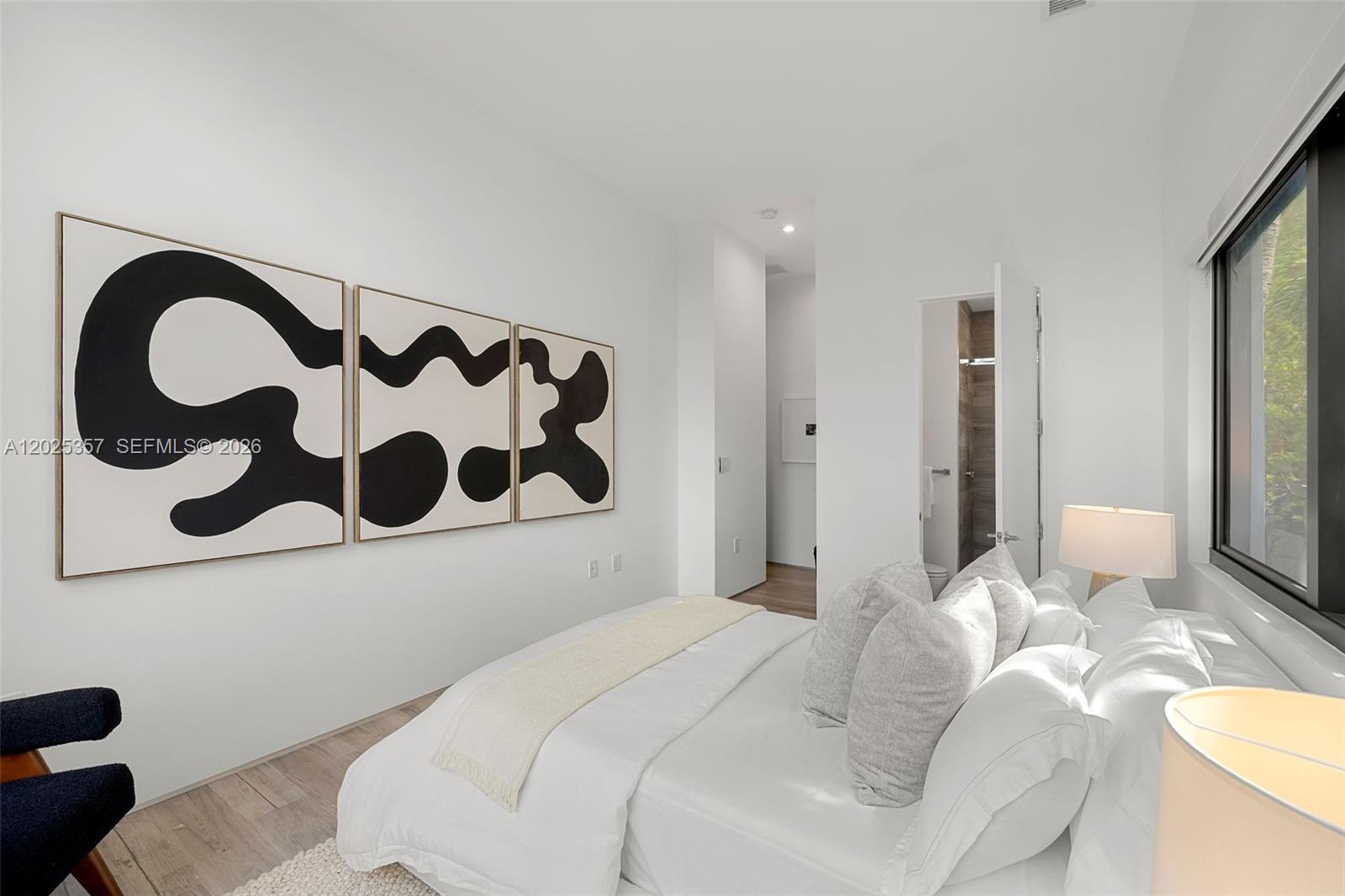 ALTON BEACH BAY FRONT RE- - Residential Lease