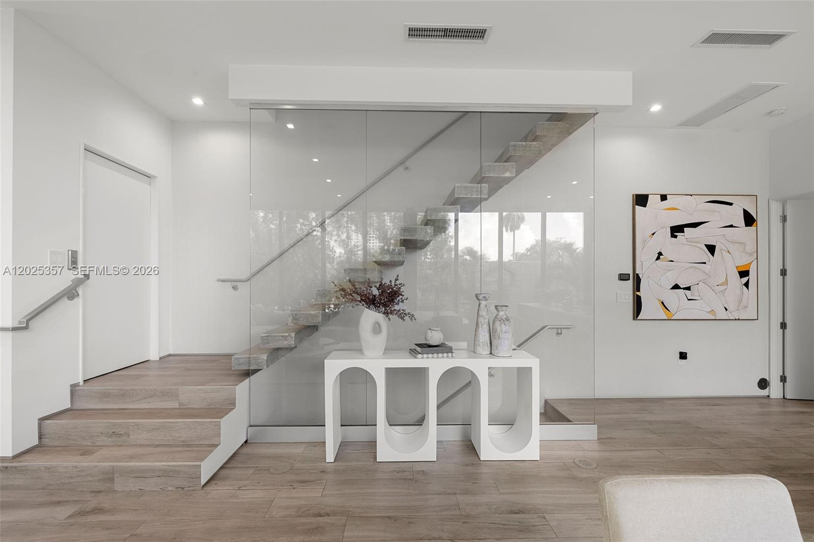 ALTON BEACH BAY FRONT RE- - Residential Lease
