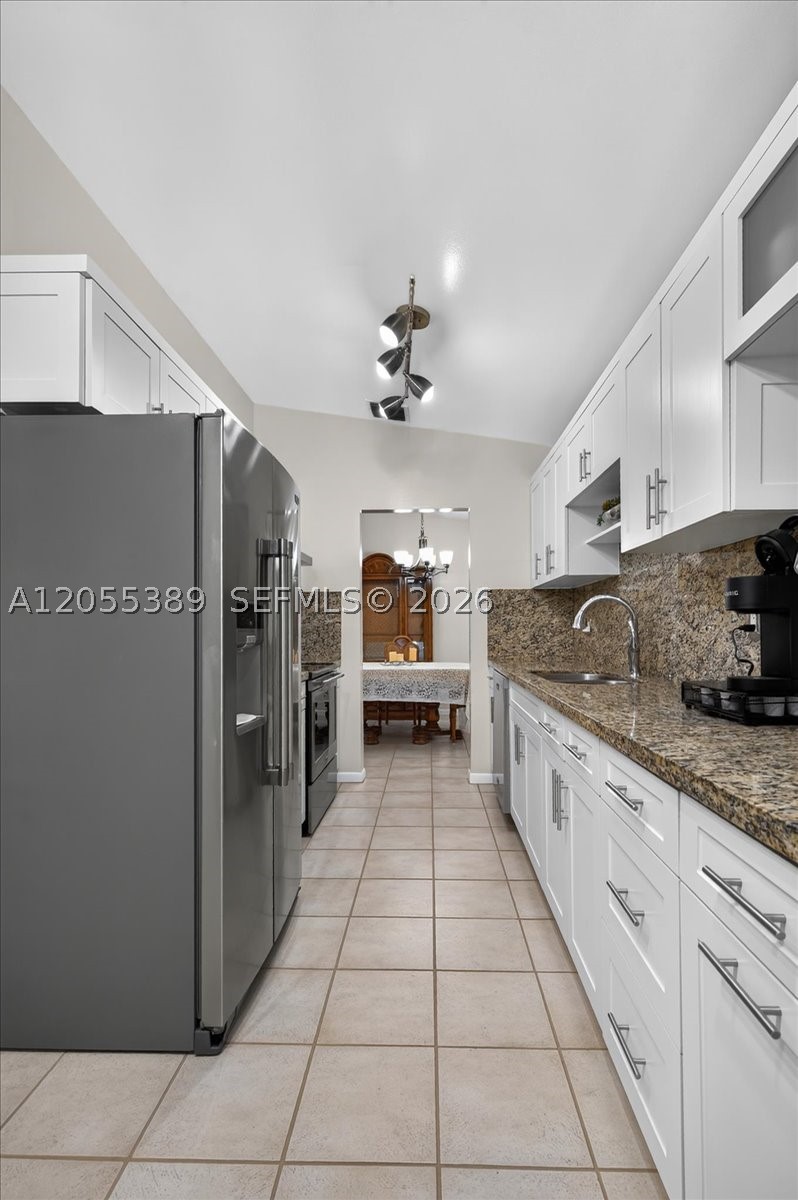 WALDIN PARK ESTATES - Residential