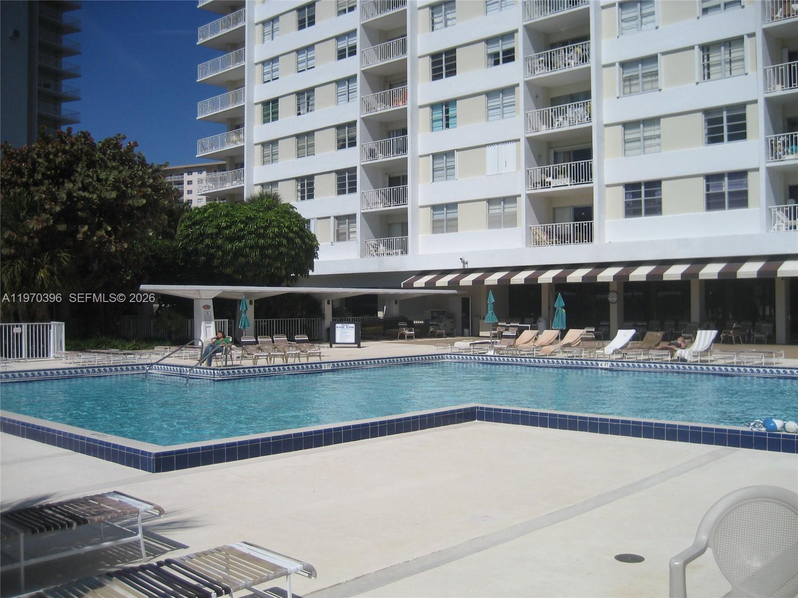 ARLEN HOUSE CONDO - Residential