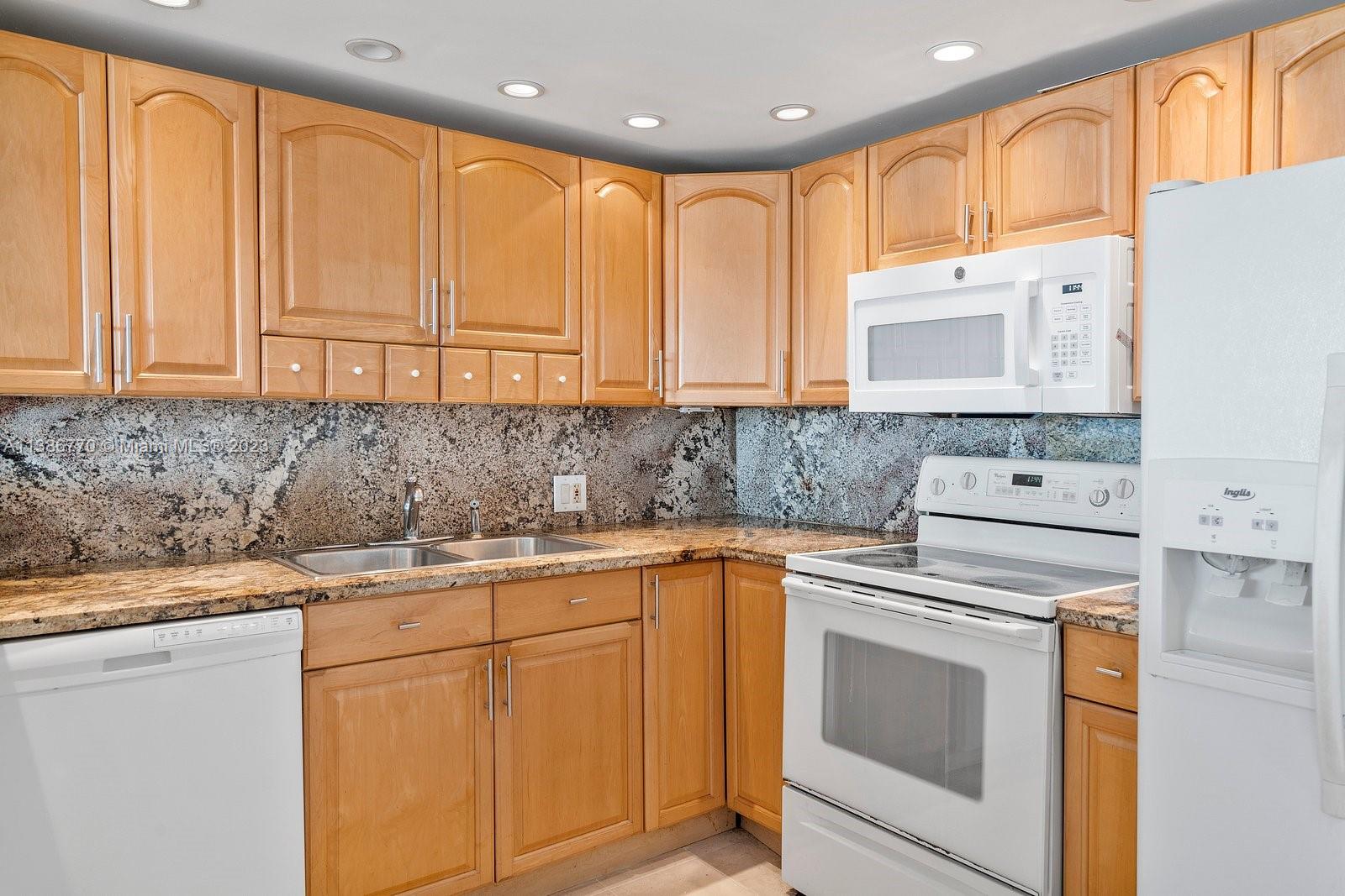 ARLEN HOUSE EAST CONDO - Residential Lease