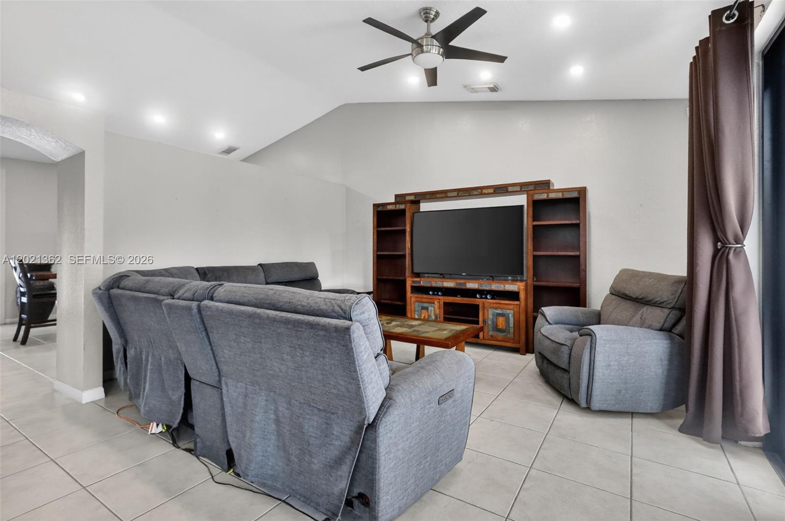 SEVILLA ESTATES - Residential