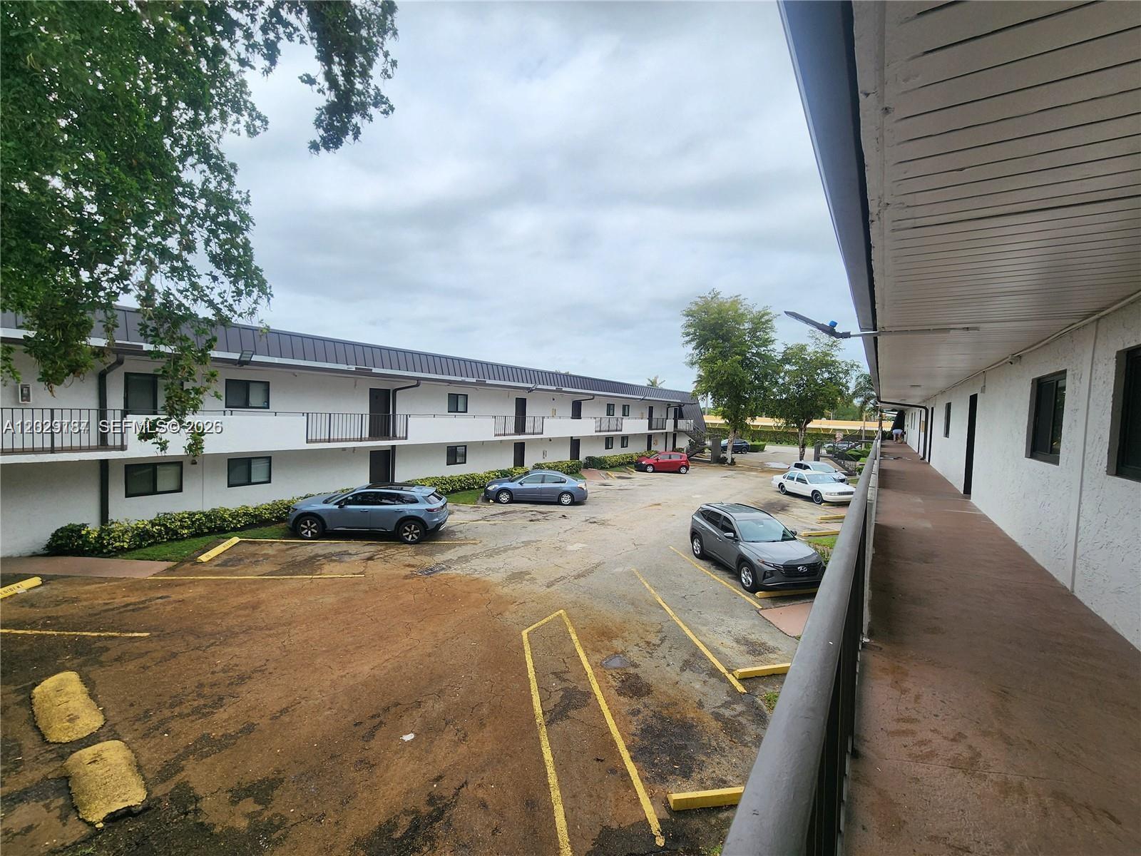 A A DOOLEY SUB - Residential Lease
