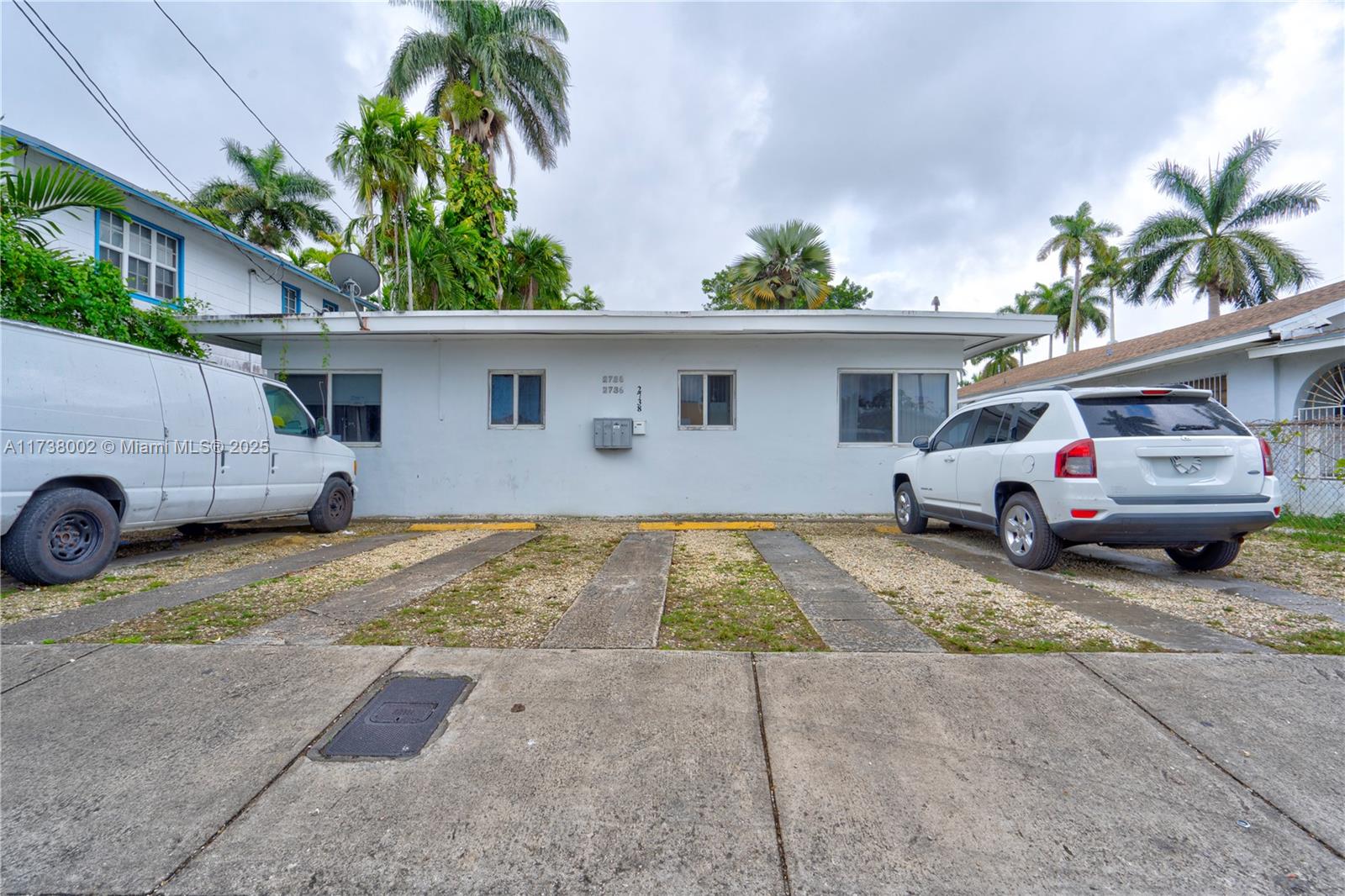 ROSEMONT PARK - Residential Income