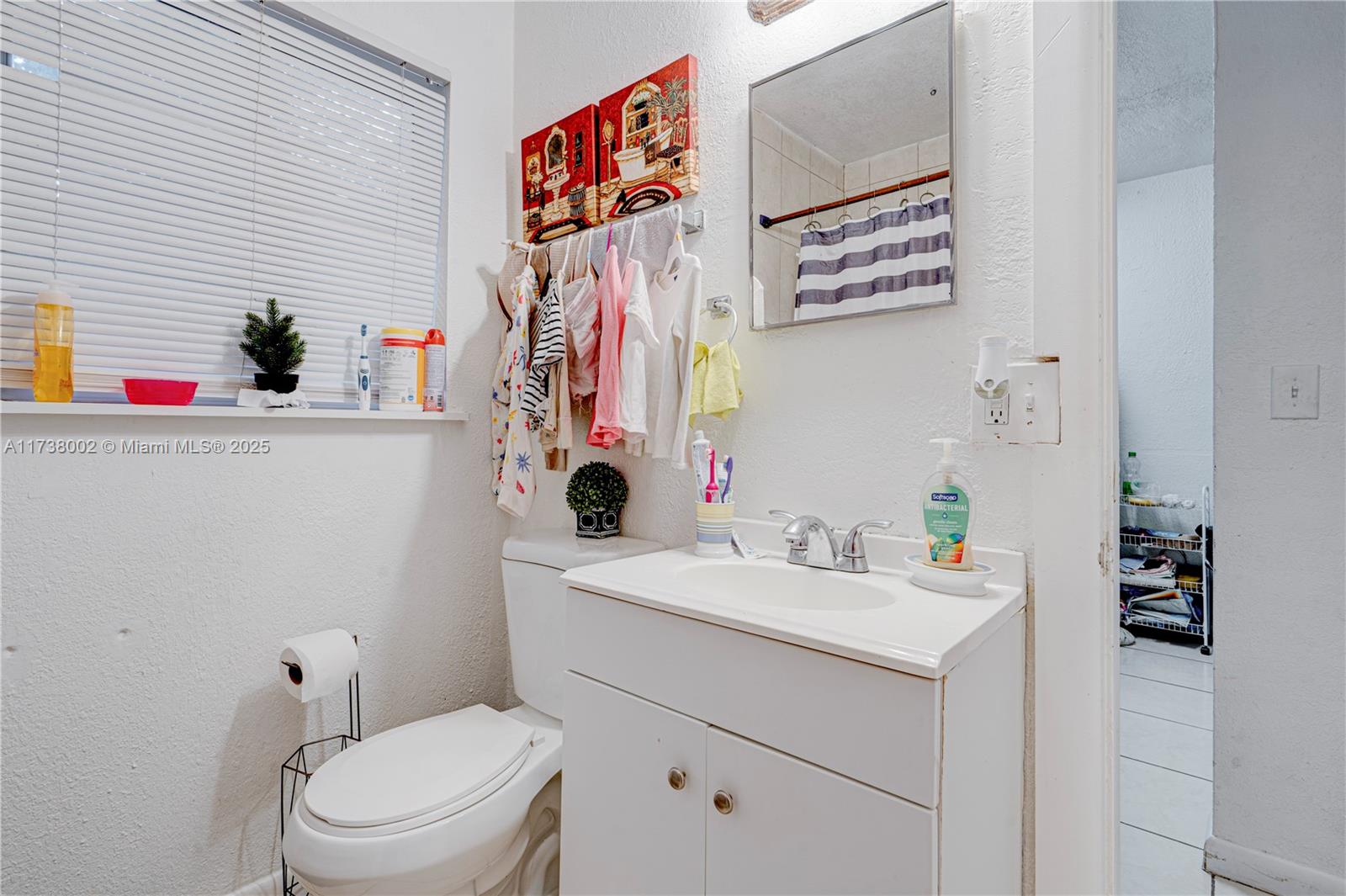 ROSEMONT PARK - Residential Income
