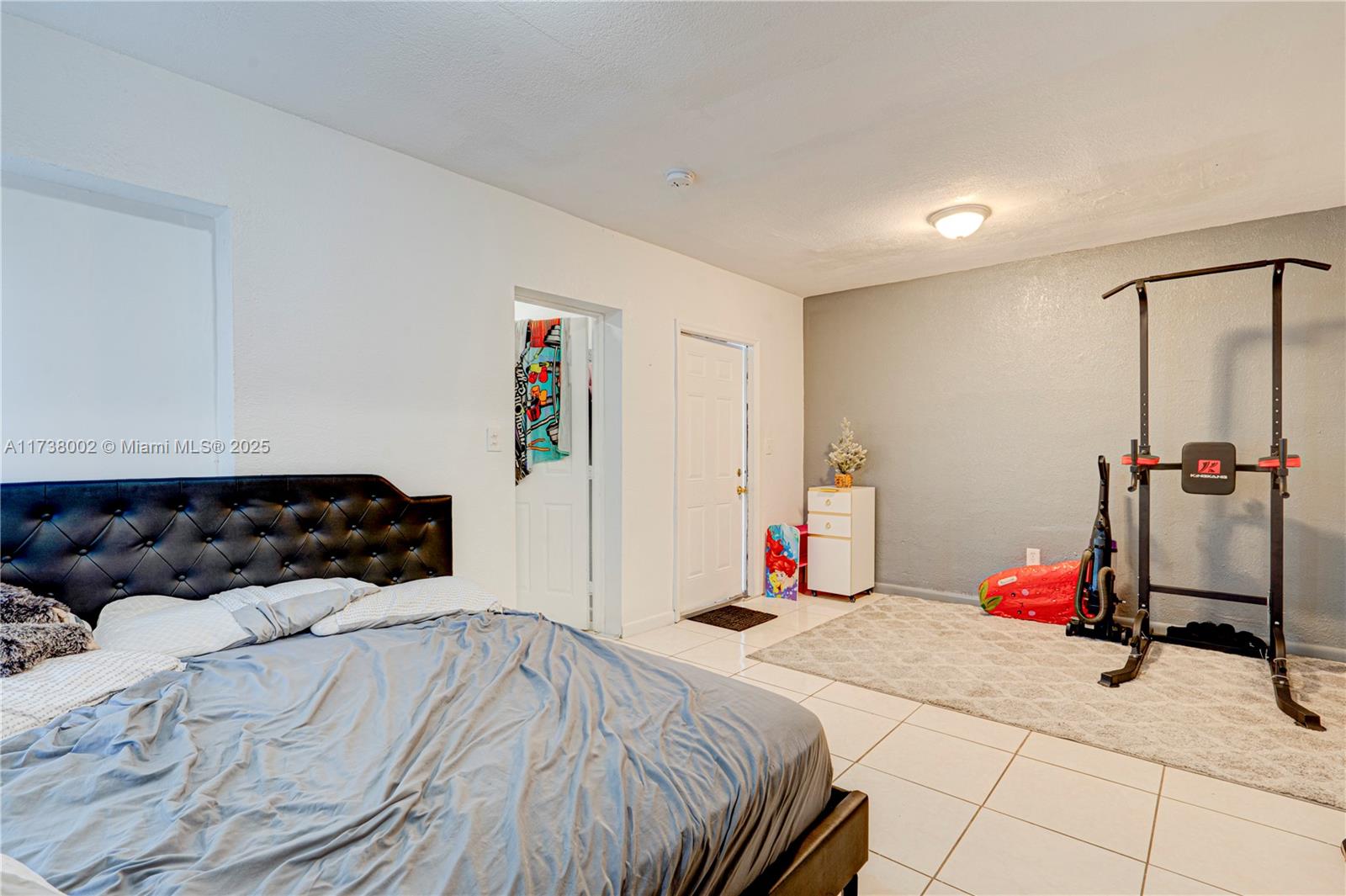 ROSEMONT PARK - Residential Income