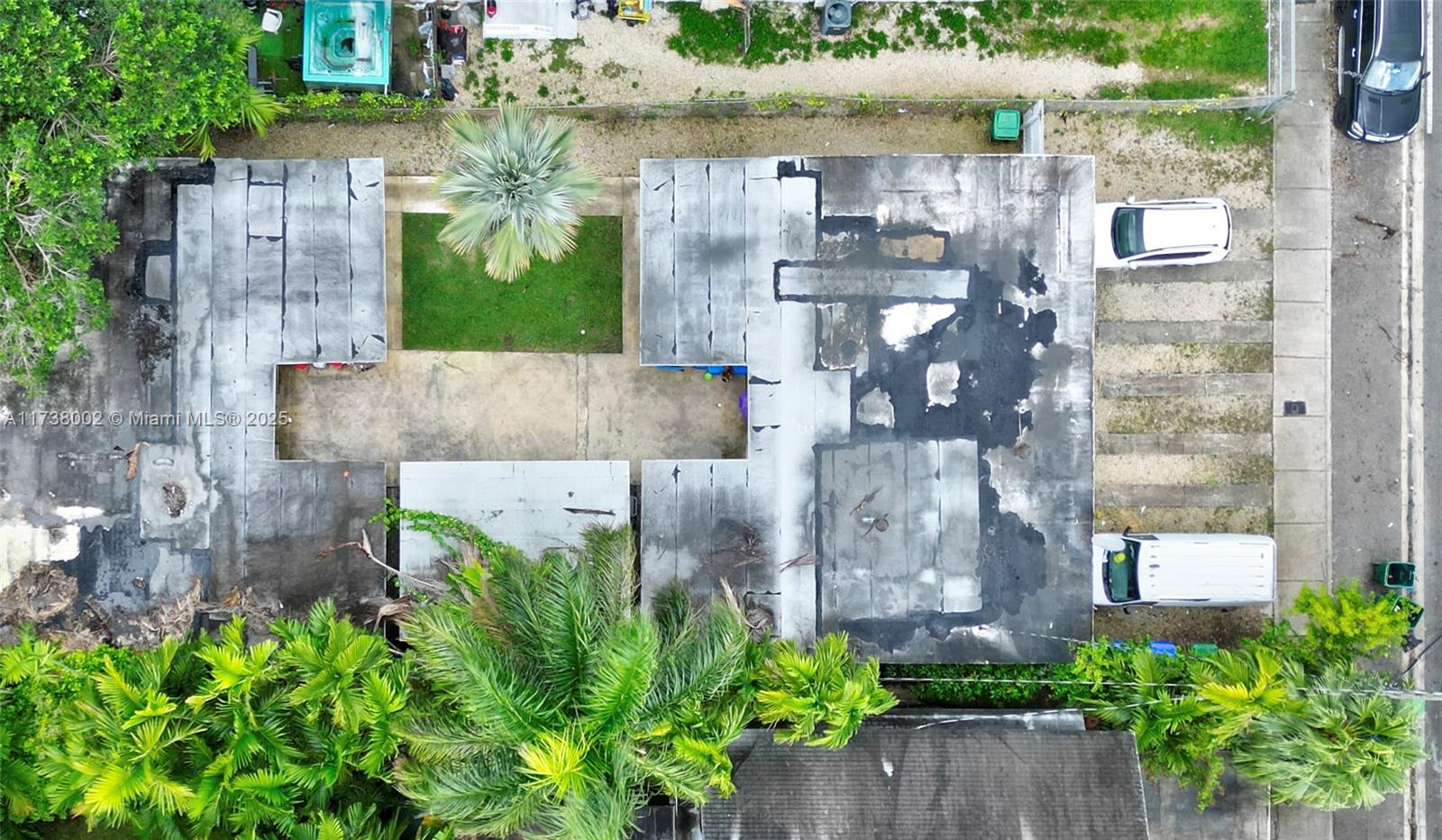 ROSEMONT PARK - Residential Income
