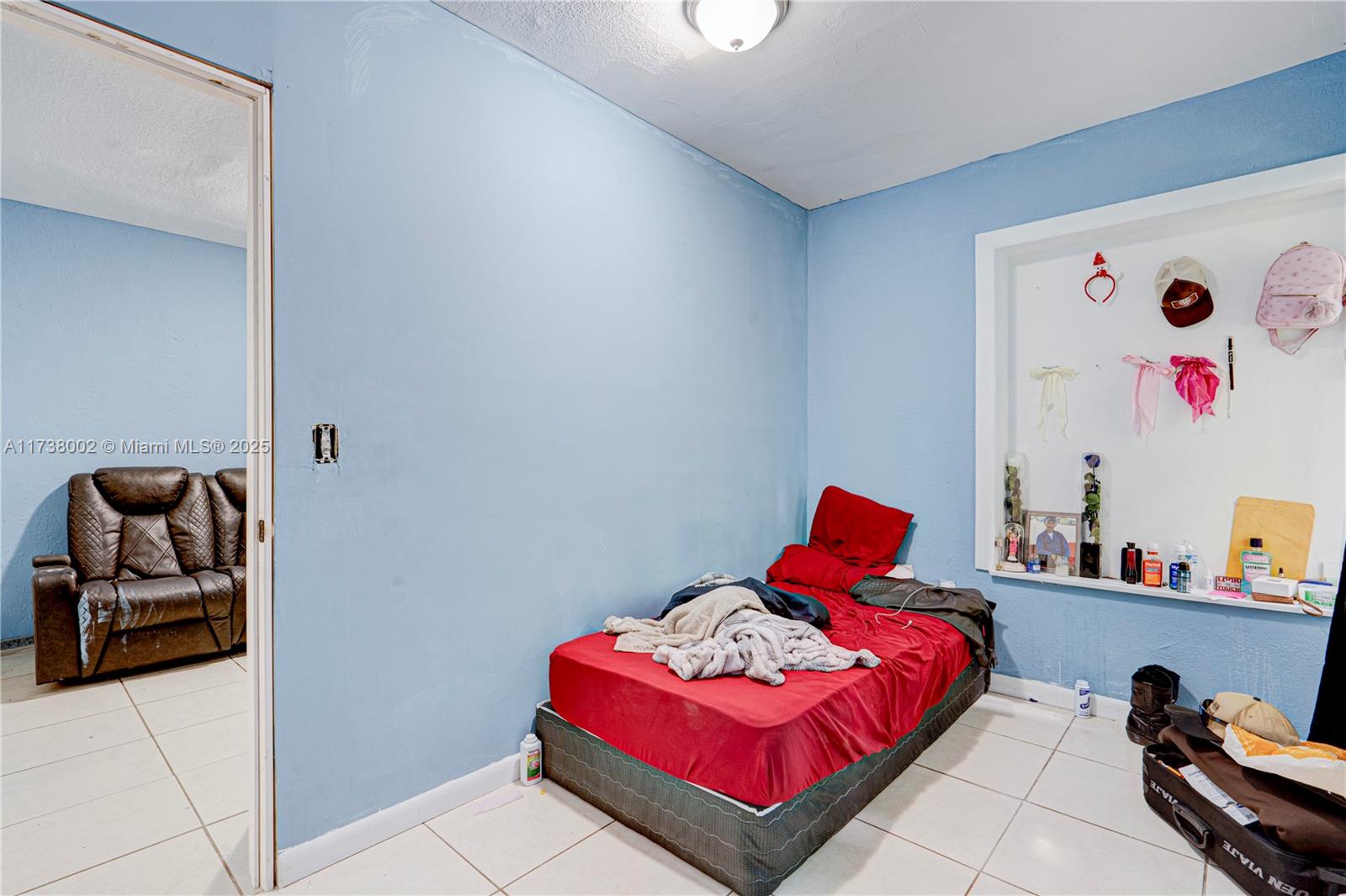 ROSEMONT PARK - Residential Income
