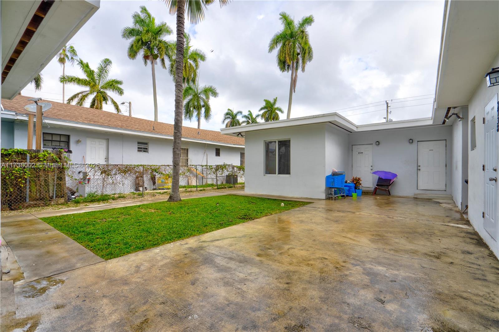 ROSEMONT PARK - Residential Income