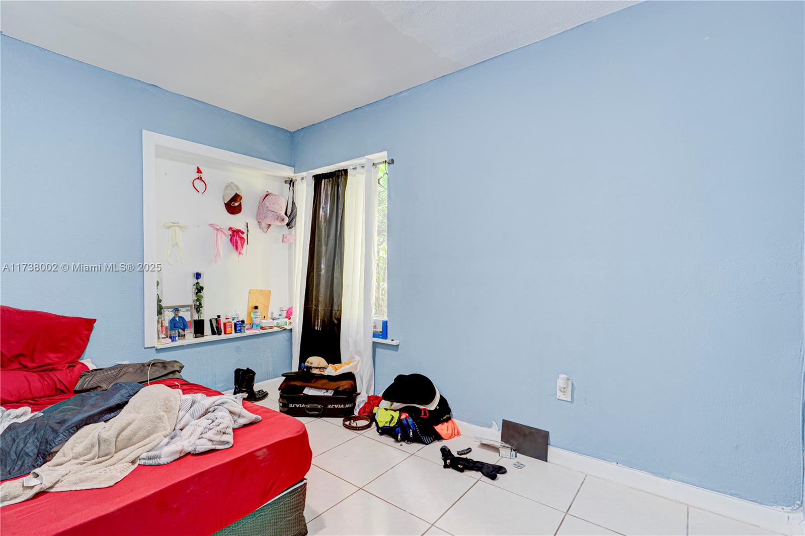 ROSEMONT PARK - Residential Income