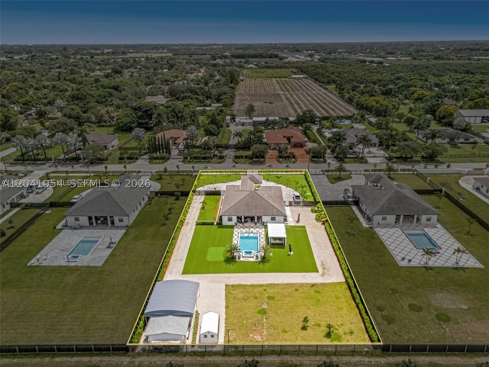 BONITA GROVE - Residential