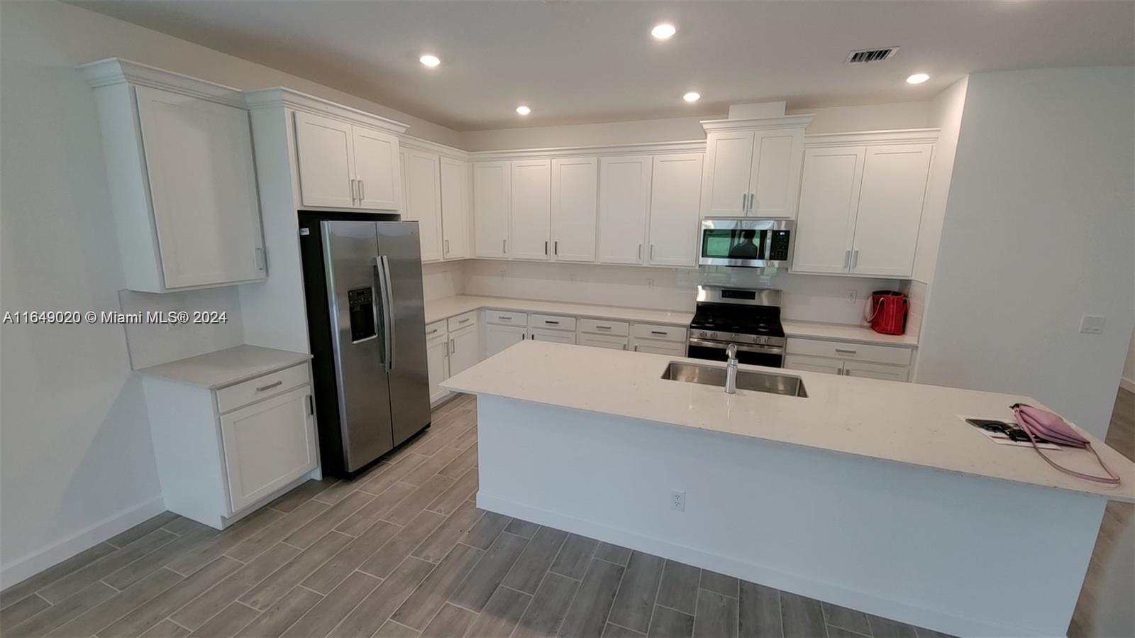 ARDEN PUD - Residential Lease