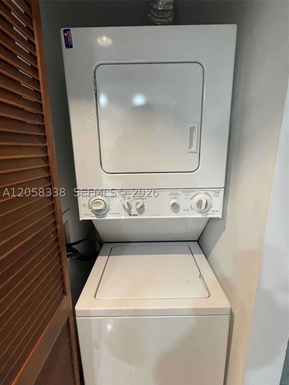 VENETIA CONDO - Residential